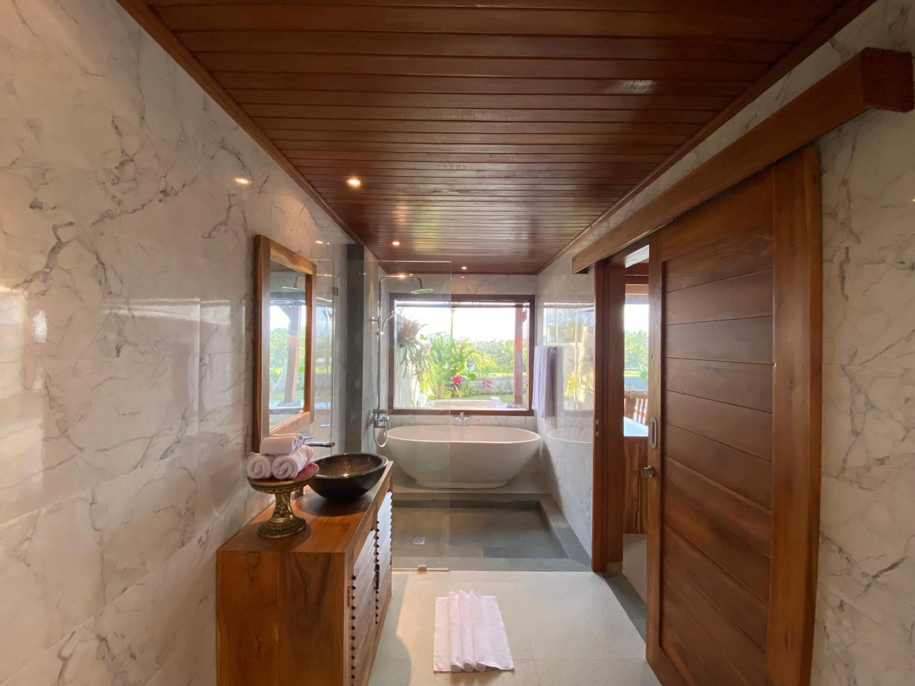 Bathroom in Kaki Uma Villa