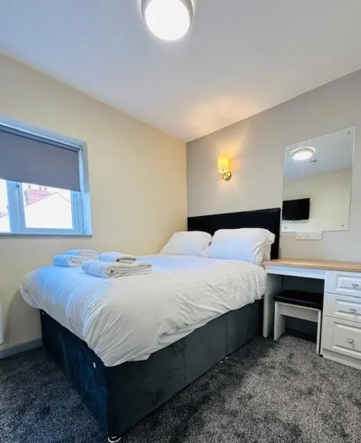 Bed in The Wyken Inn