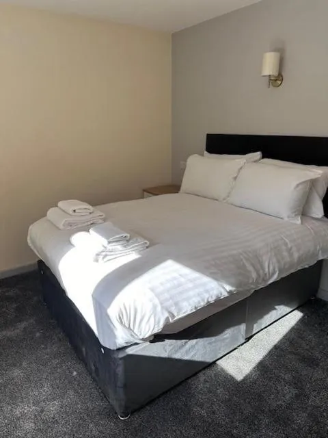 Bed in The Wyken Inn