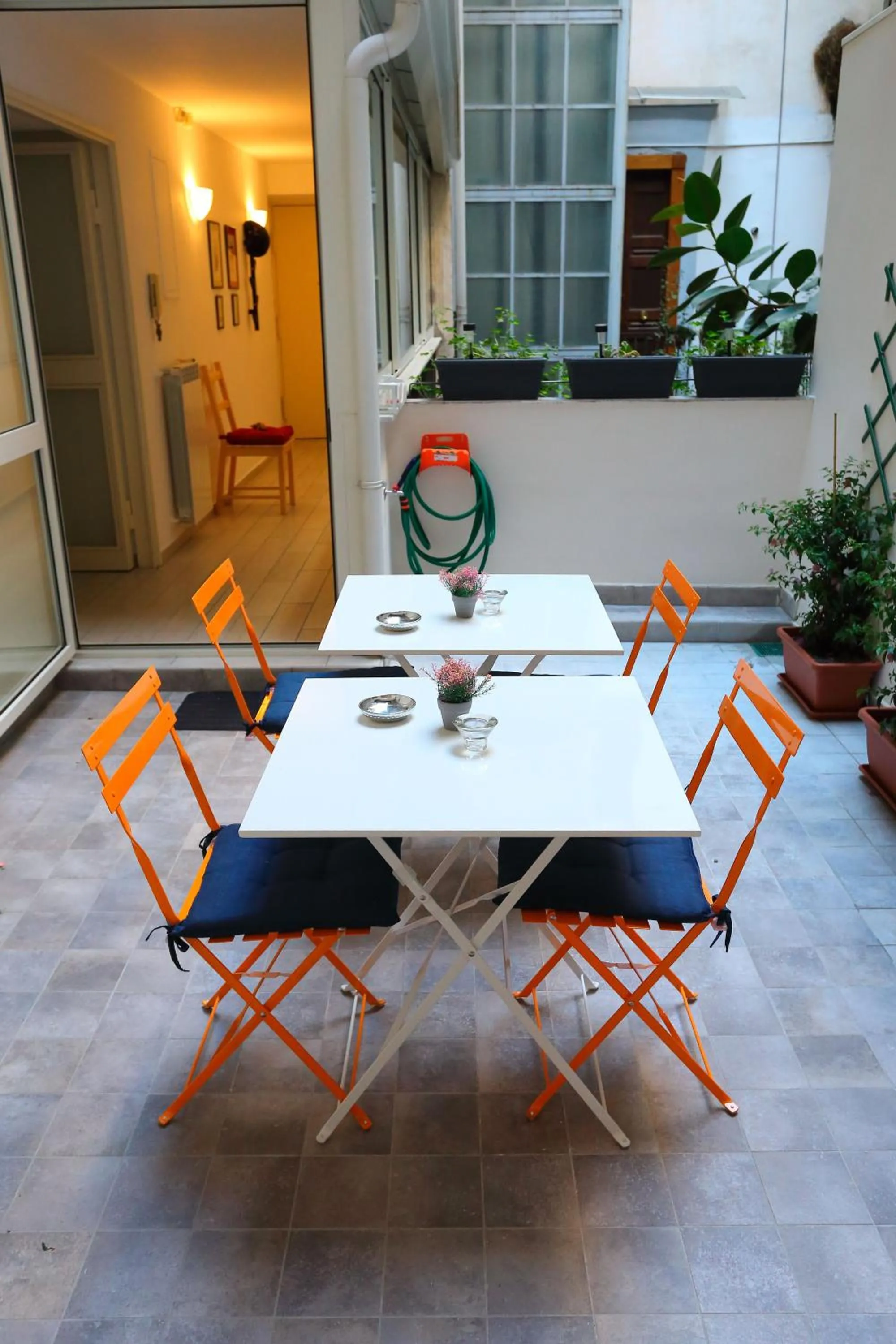 Seating area in B&B Napoli a Festa