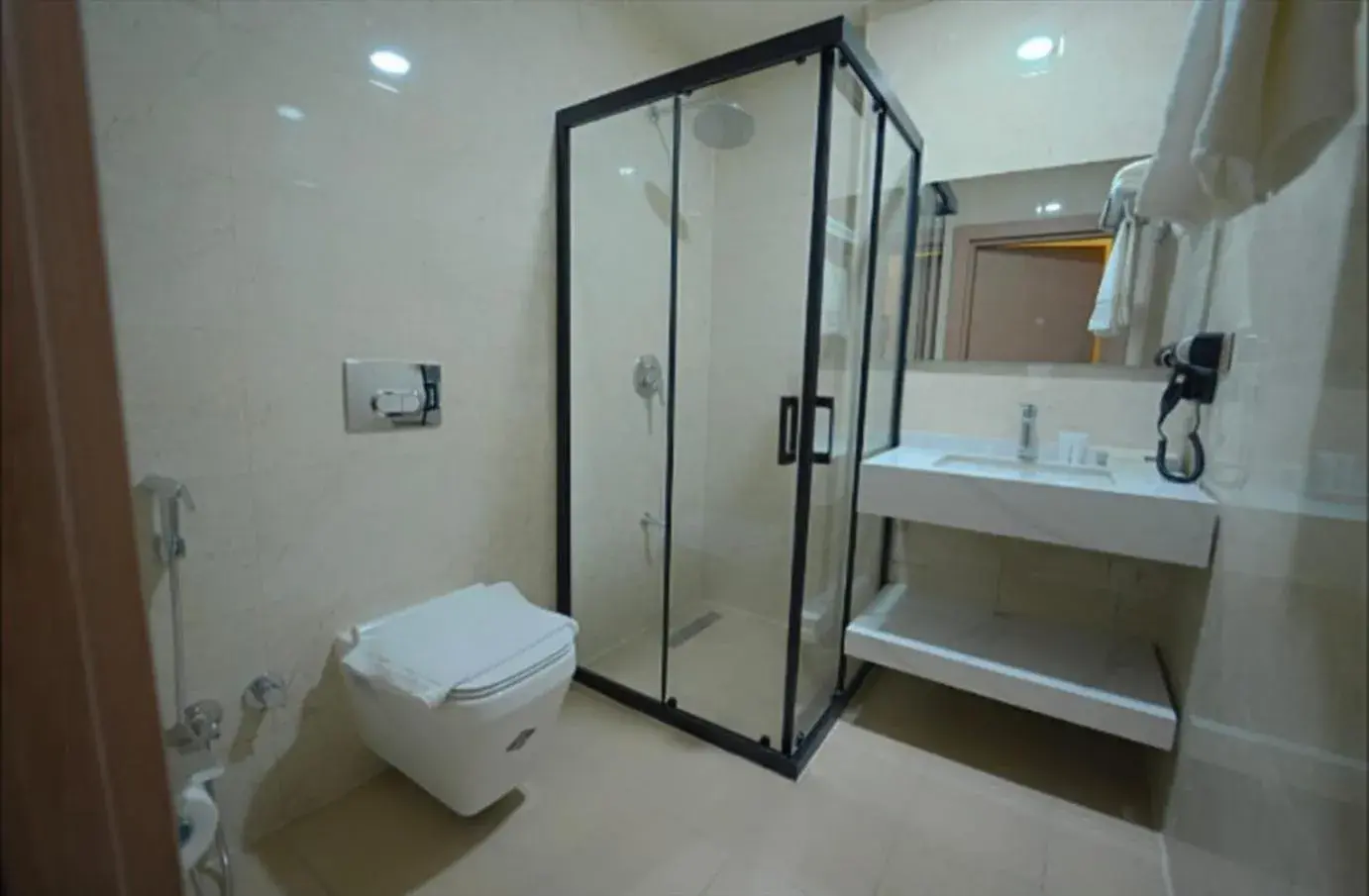King Suite in BAZ Hotel University District King Suite in BAZ Hotel University District