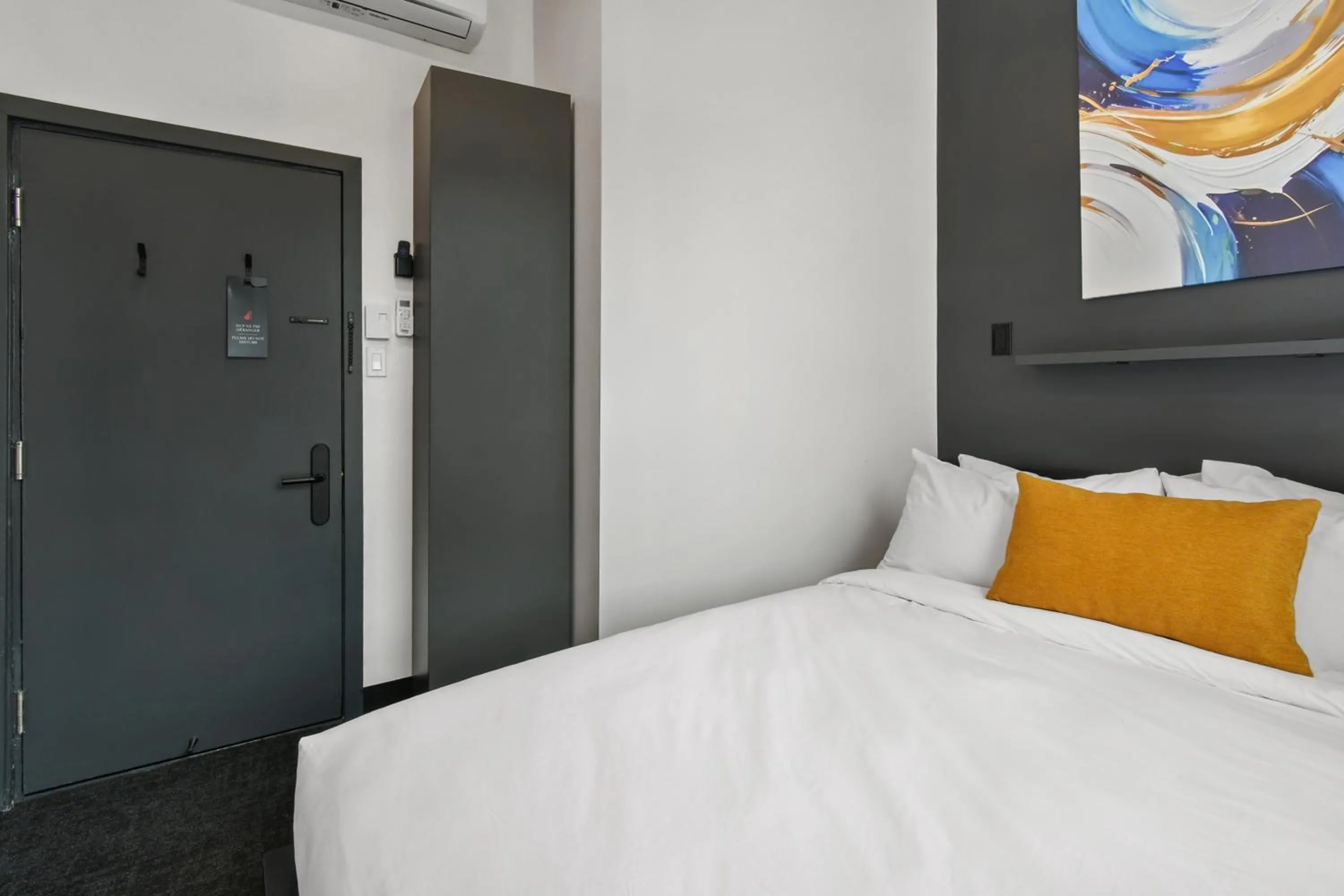 Bed in Lift Hotel