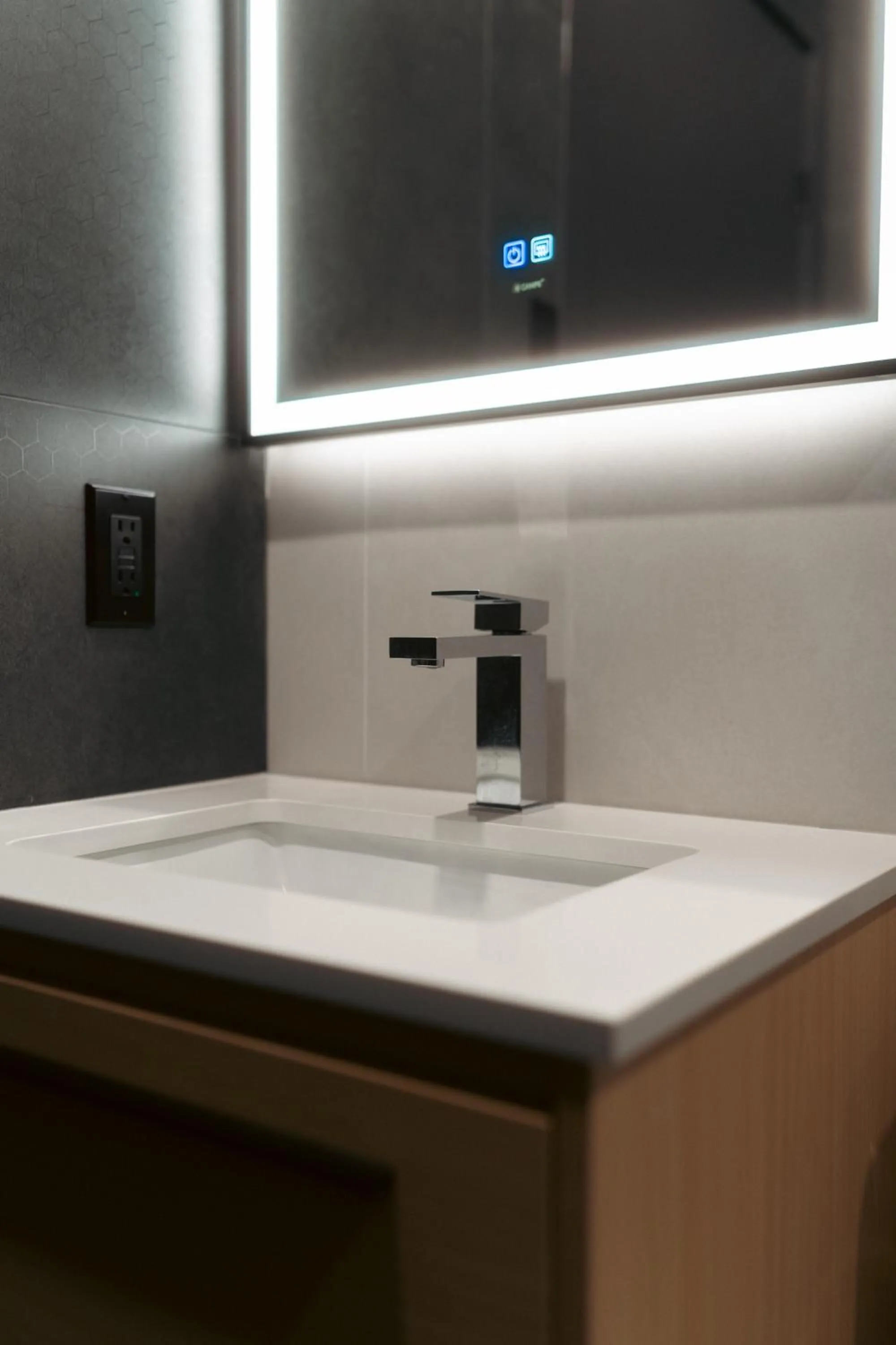 Shower in Lift Hotel