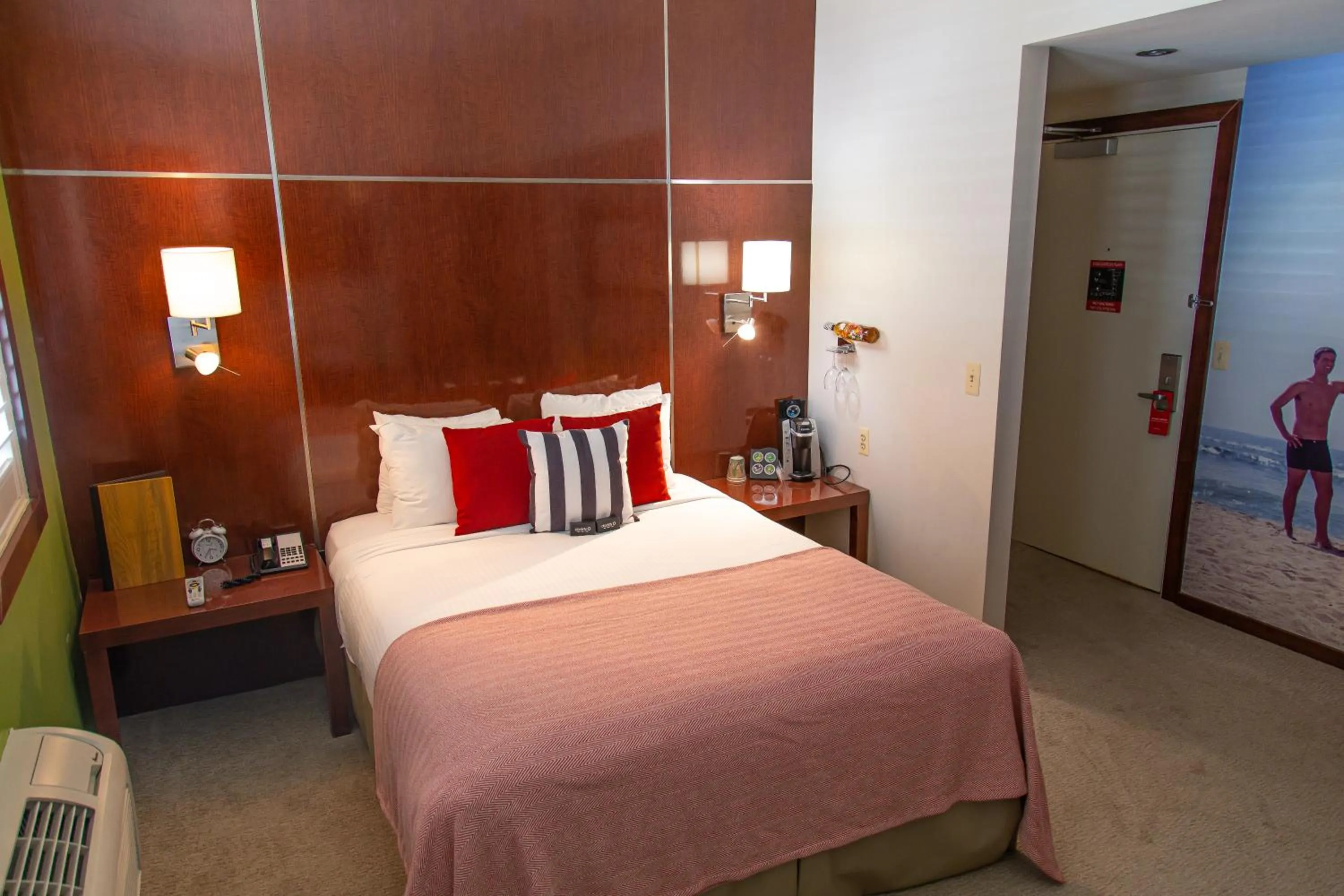 Bed in Daddy O Hotel