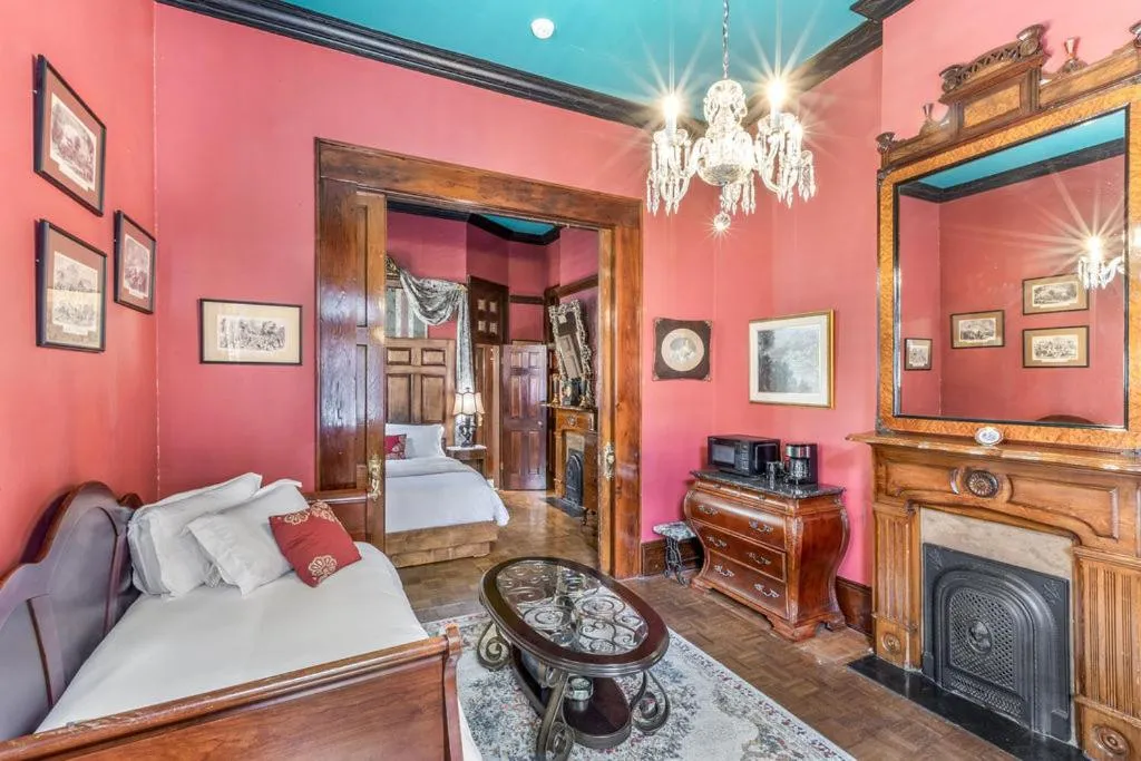 Royal Barracks Guest House