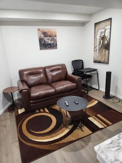 Two-Bedroom Apartment in Avocado Executive Suite 2