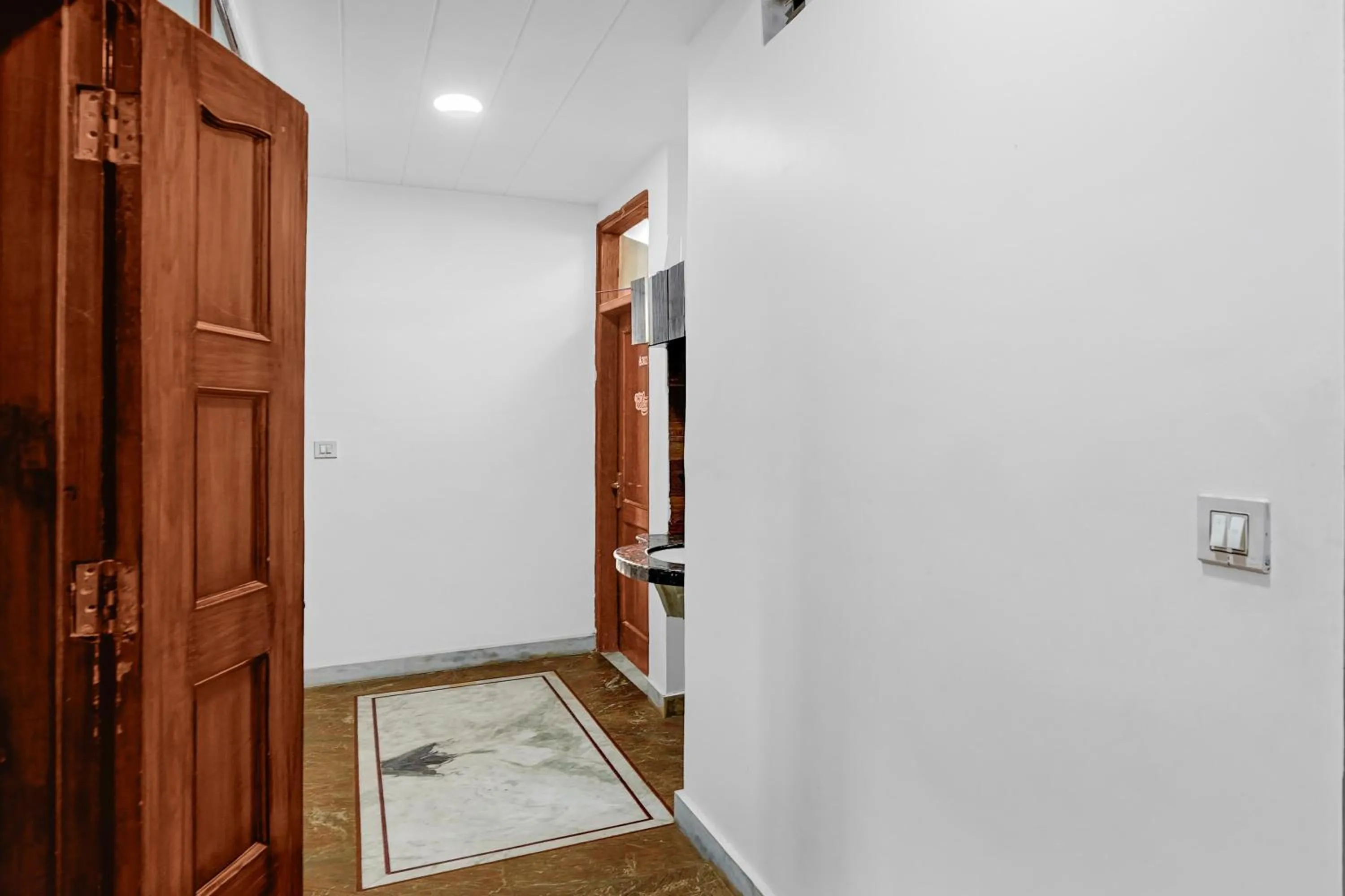 Lobby or reception in Hotel O Iskcon Temple Rohini Formerly Golden Key