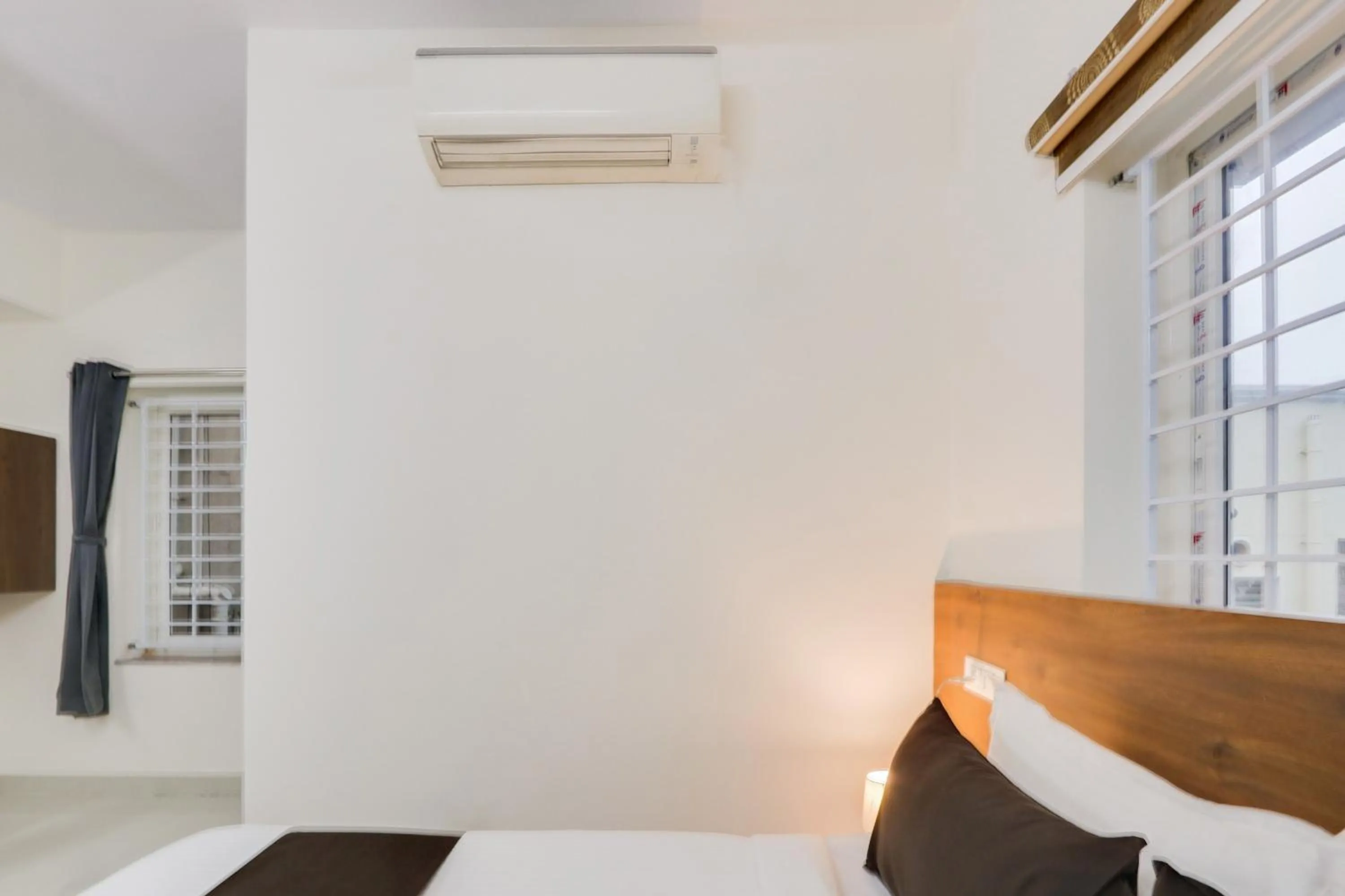 Bedroom, Bed in Super Townhouse Sri Nirvana Grand