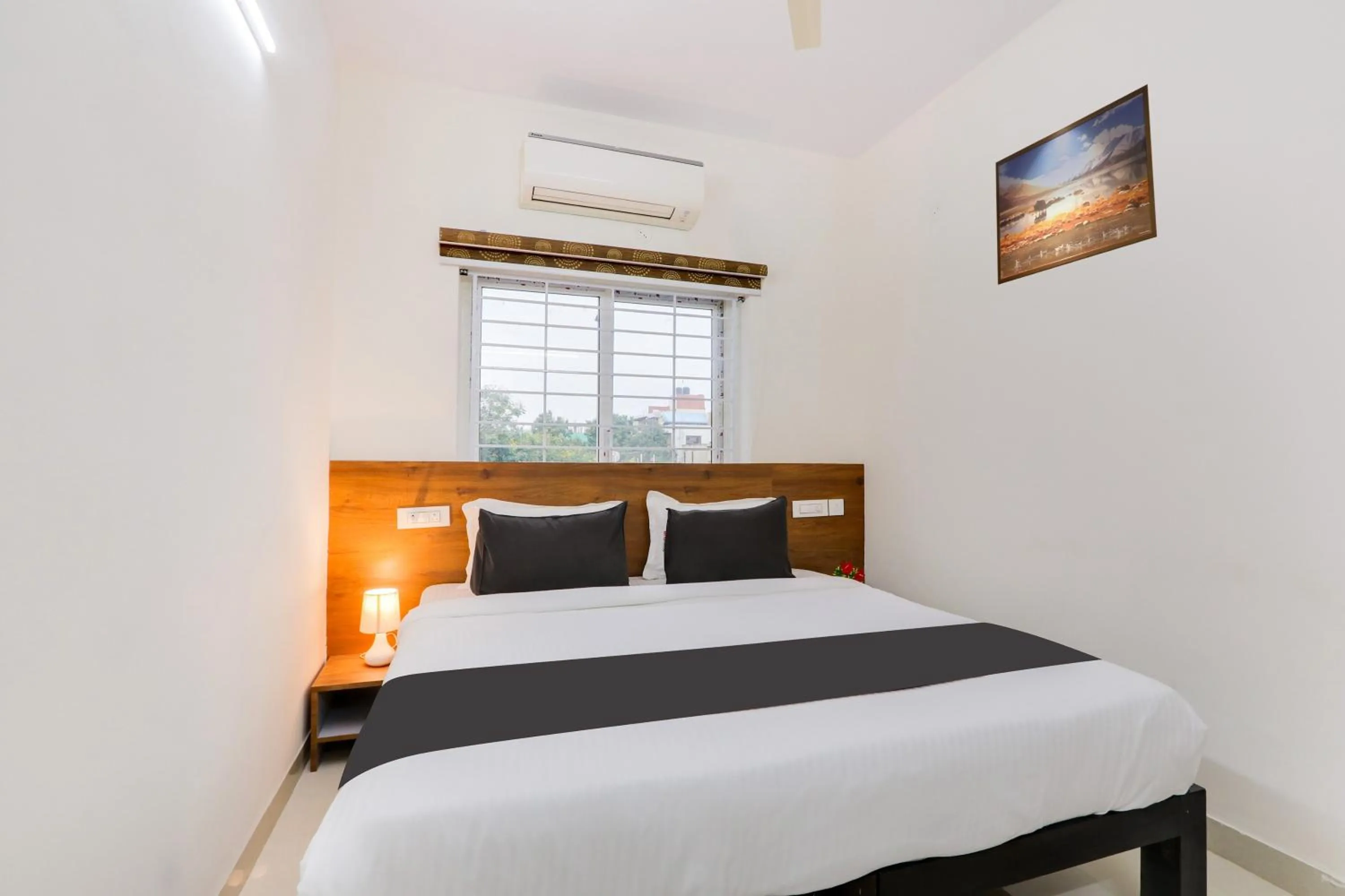 Bedroom, Bed in Super Townhouse Sri Nirvana Grand