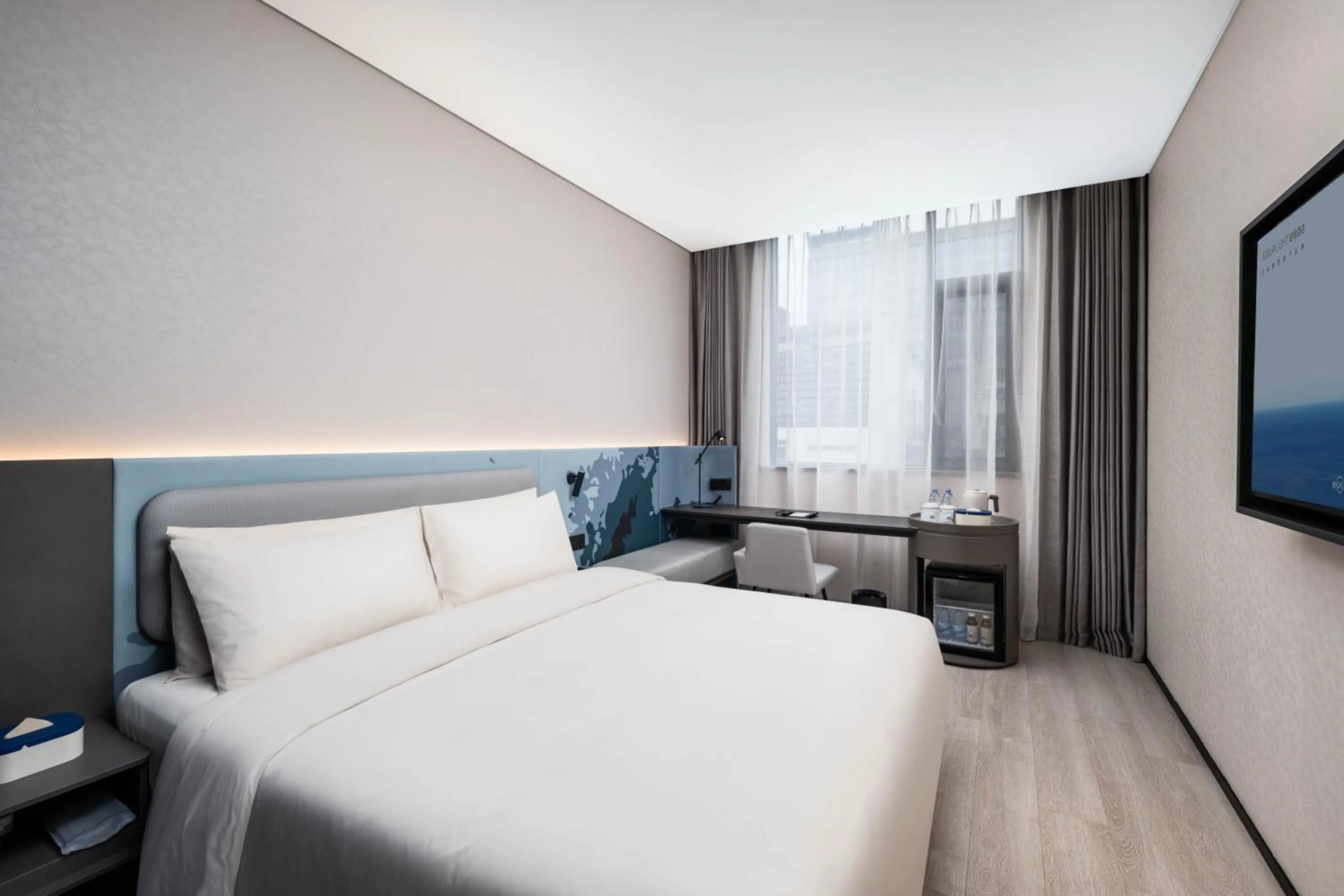 Bed in Atour Light Hotel Shenzhen Nanshan Science and Technology Park Changyuan