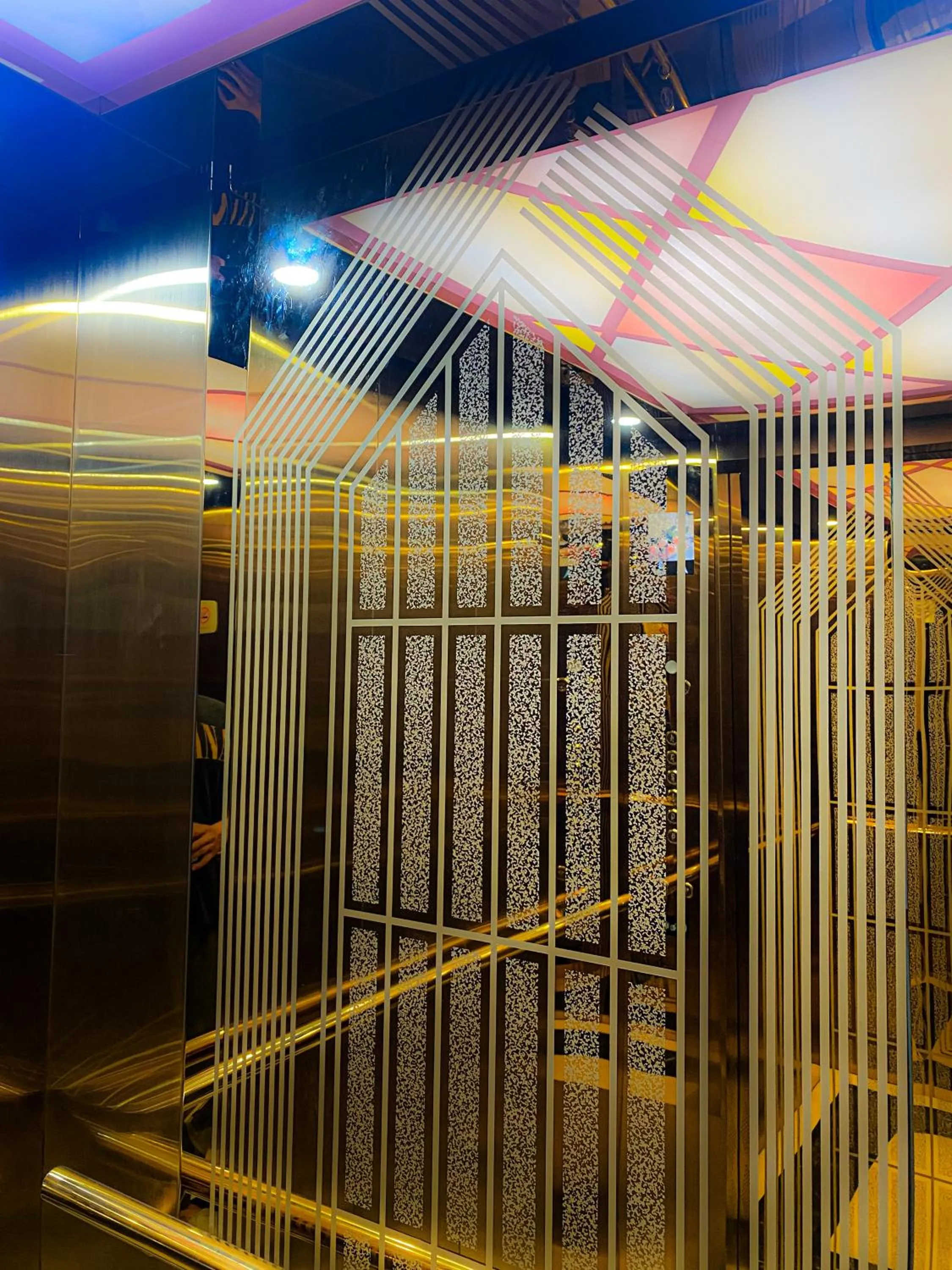 elevator in Keang You Boutique Hotel