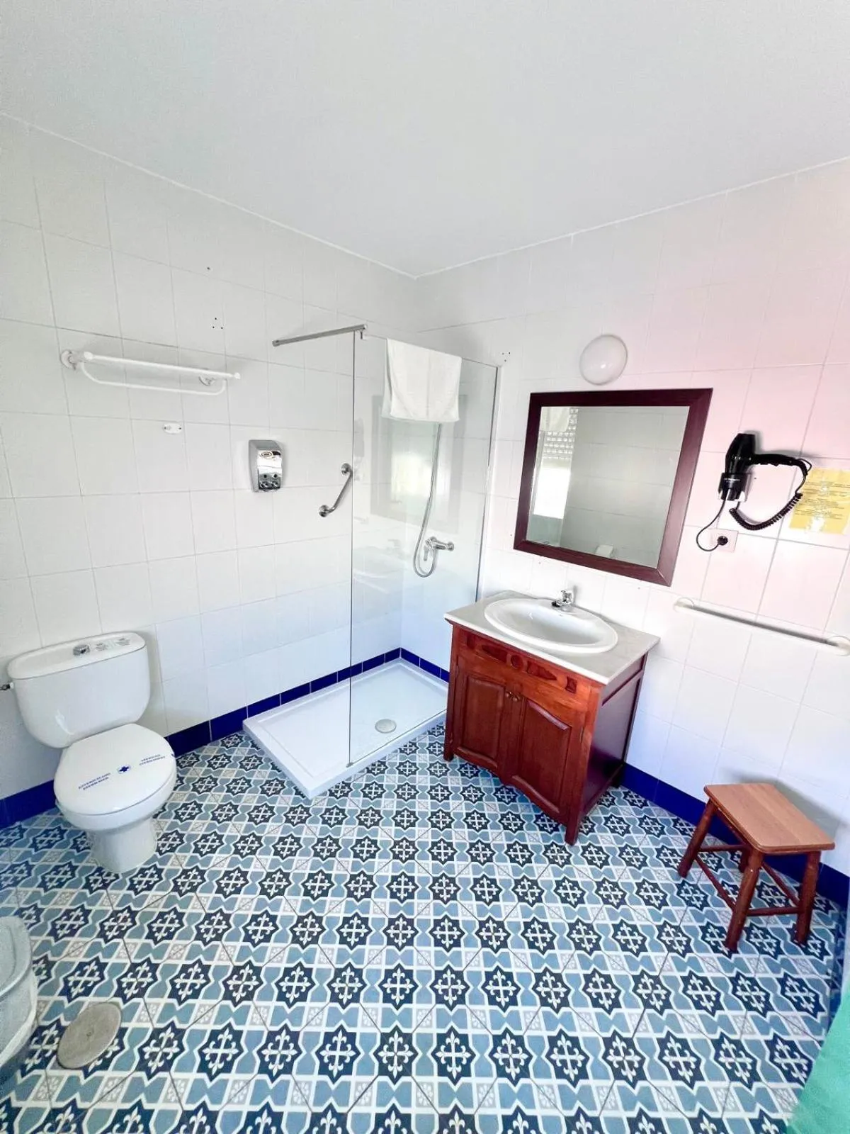 Bathroom in Hostal El Faro