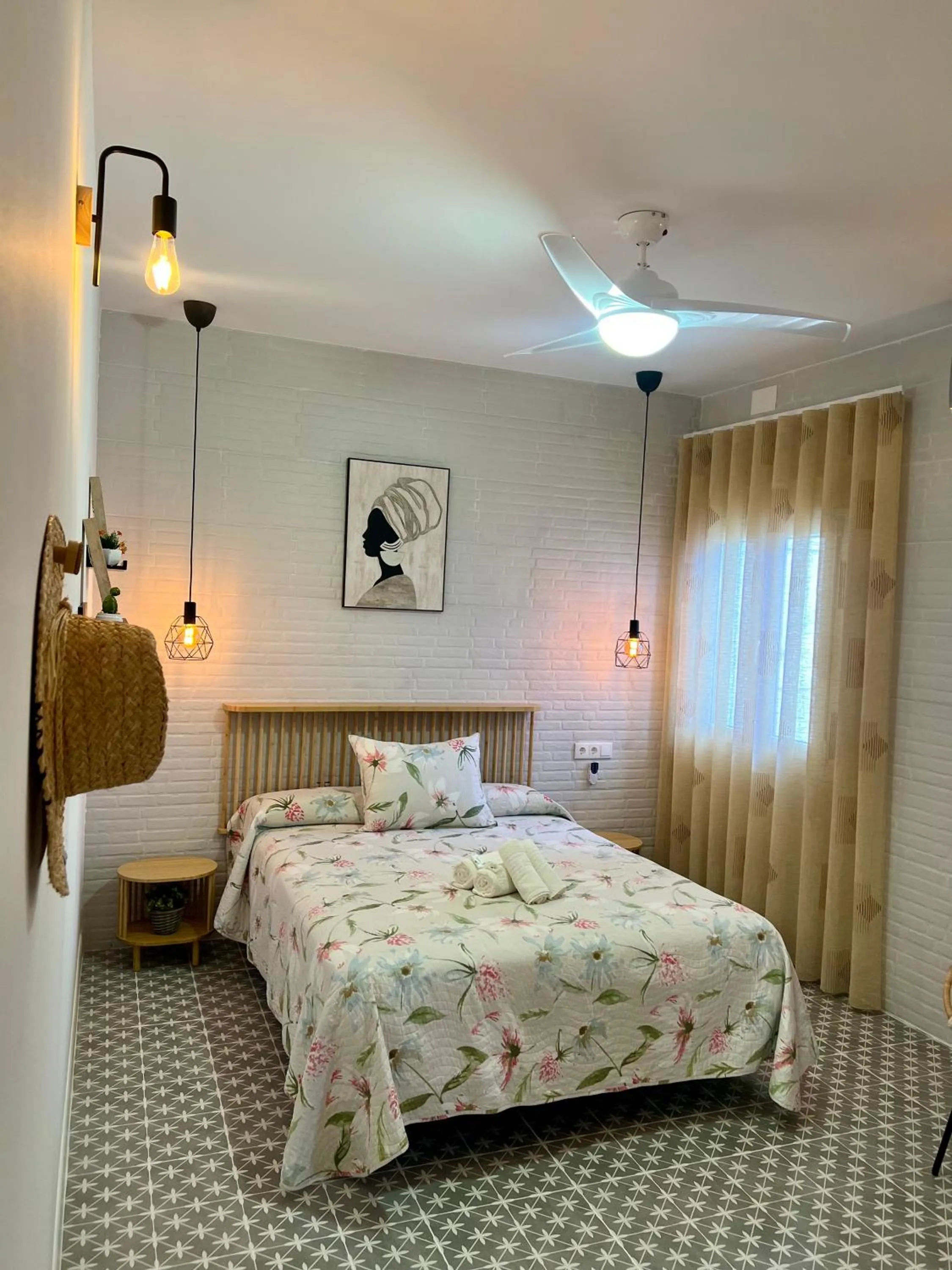 Photo of the whole room, Bed in Hostal El Faro