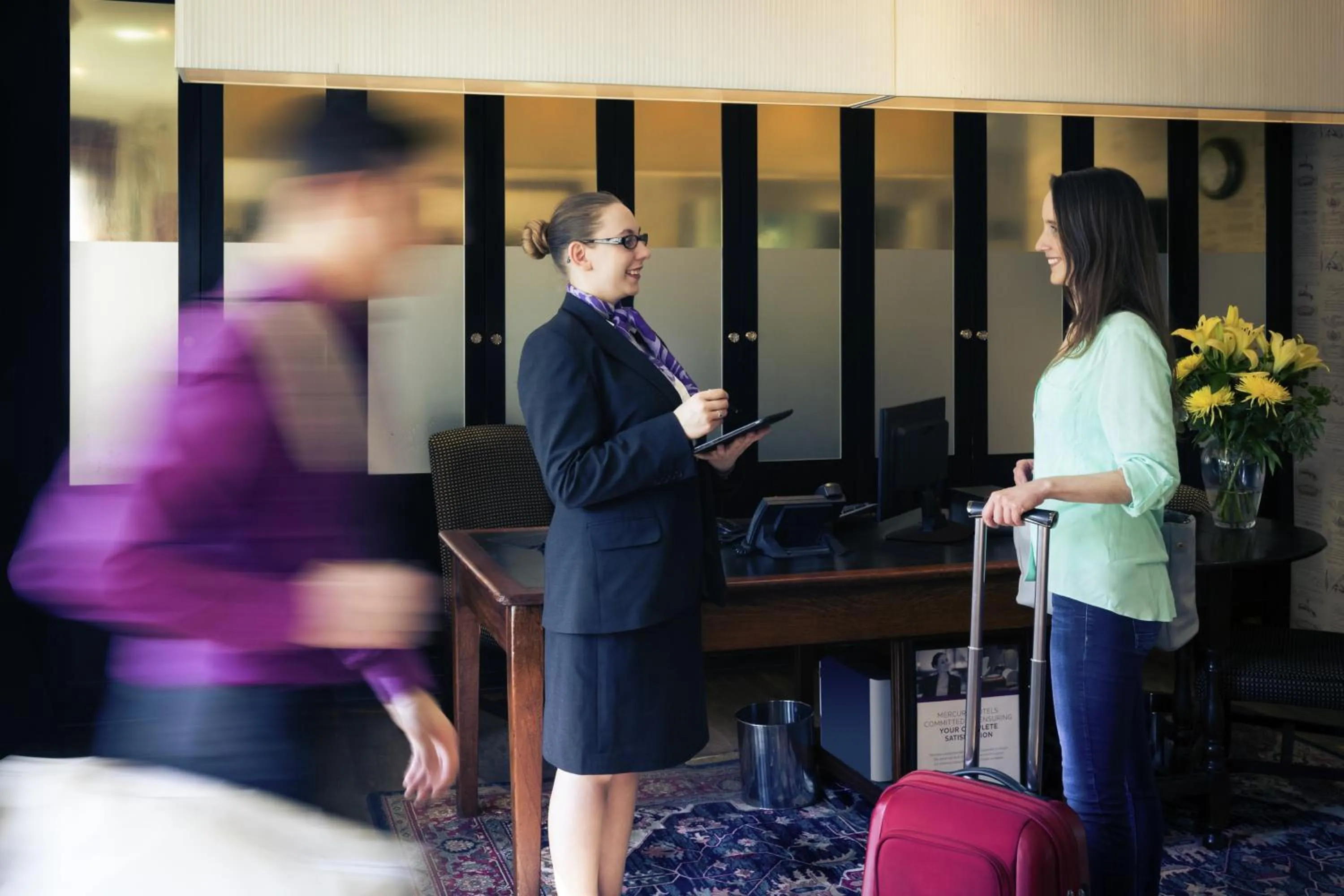 Lobby or reception in Mercure Oxford Eastgate Hotel
