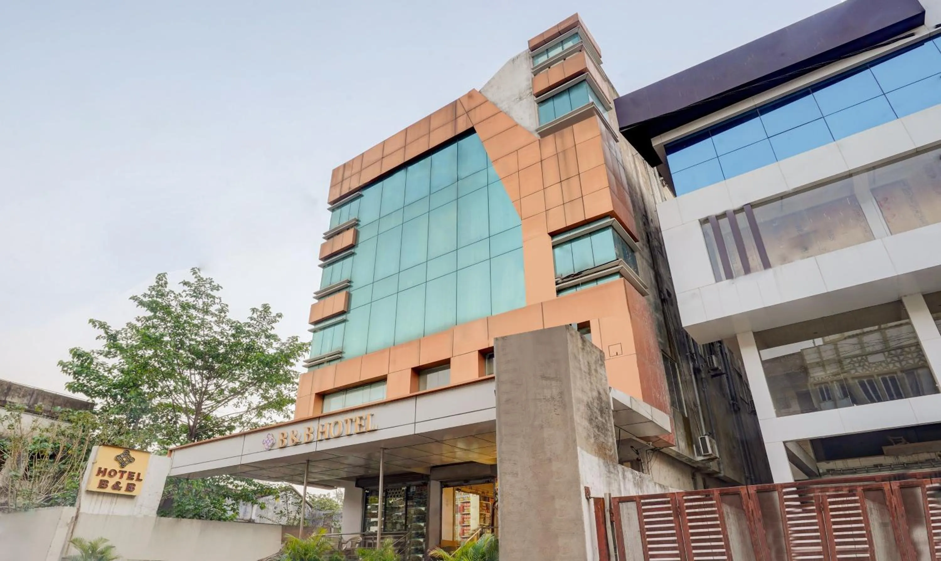 Property building in Treebo B&B