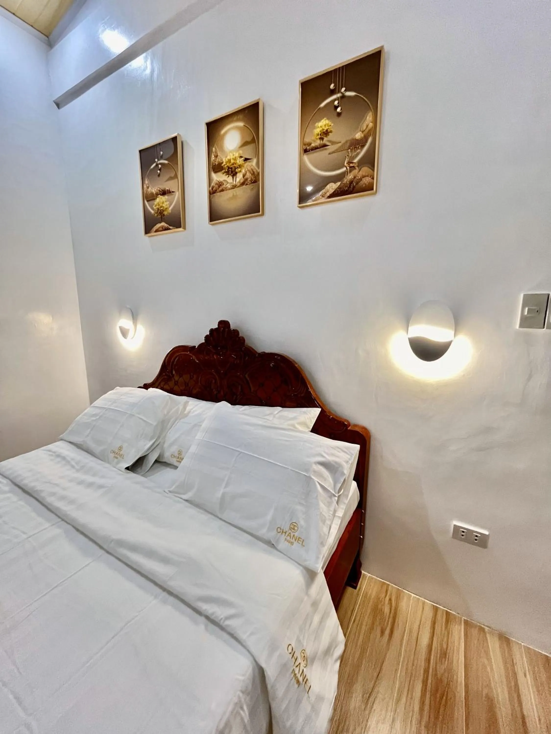 Bed in Villa Mercedes Private Resort