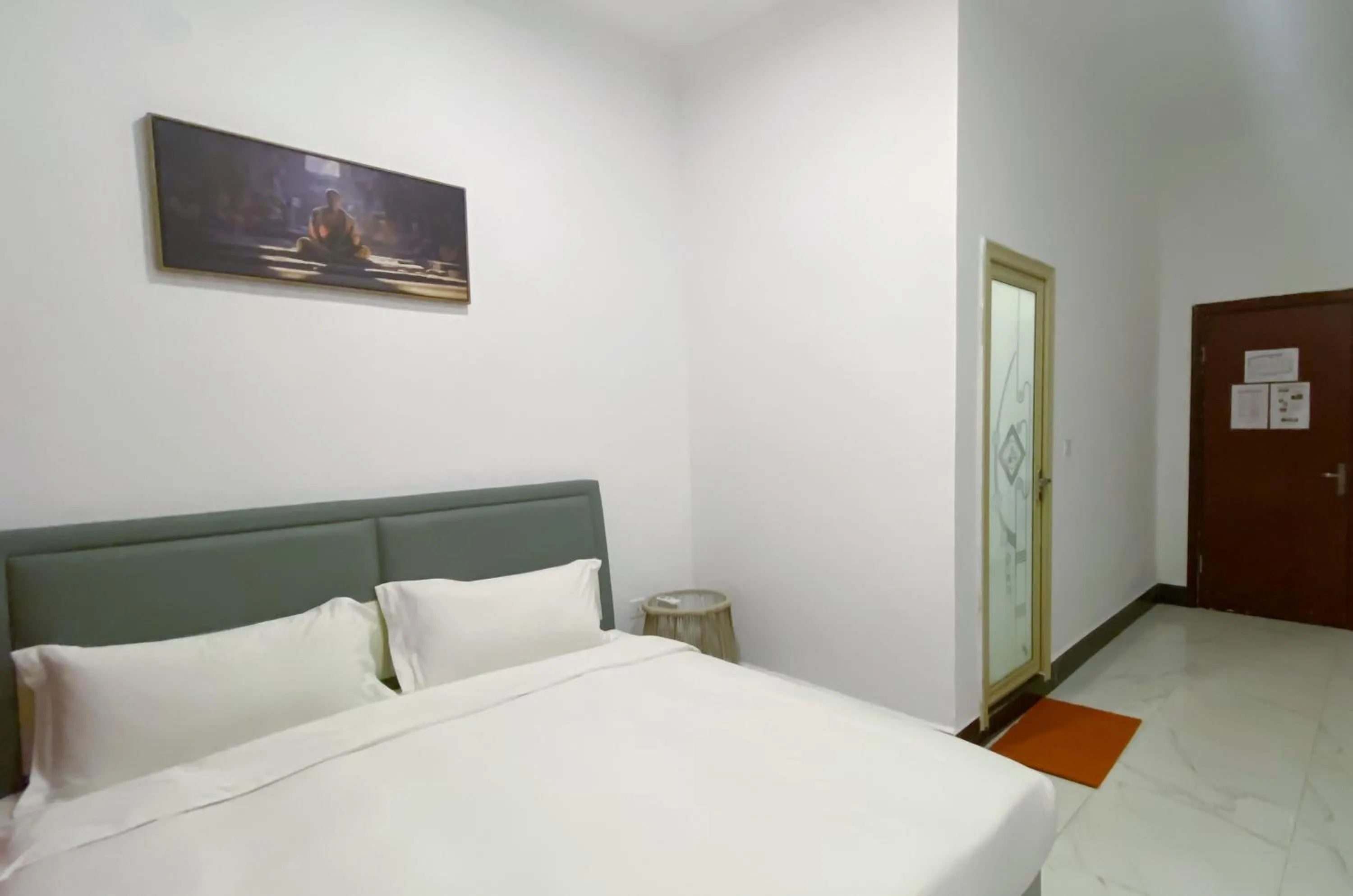 Photo of the whole room, Bed in Easy Backpackers Paradise