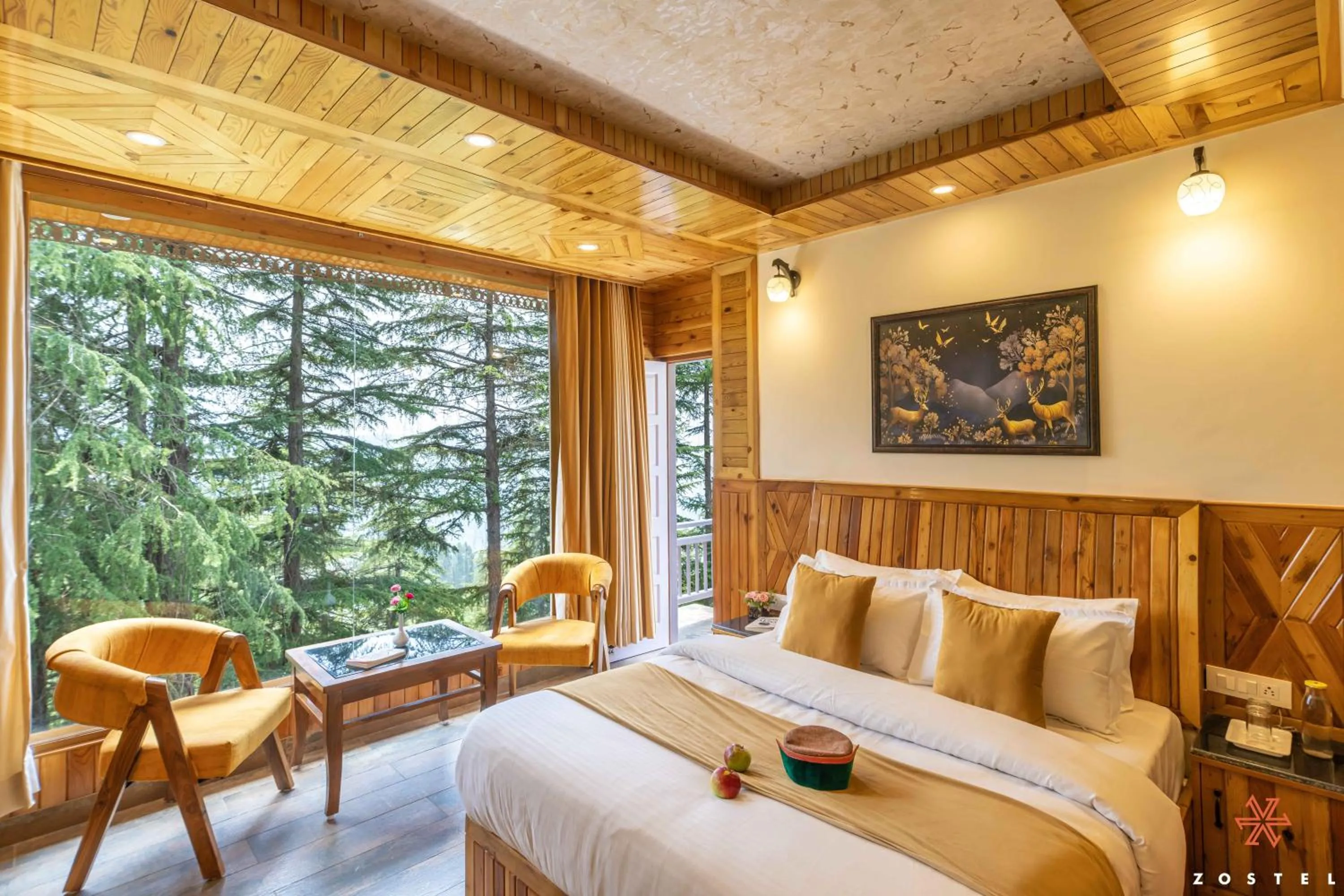 Bed in Zostel Kotgarh, Narkanda