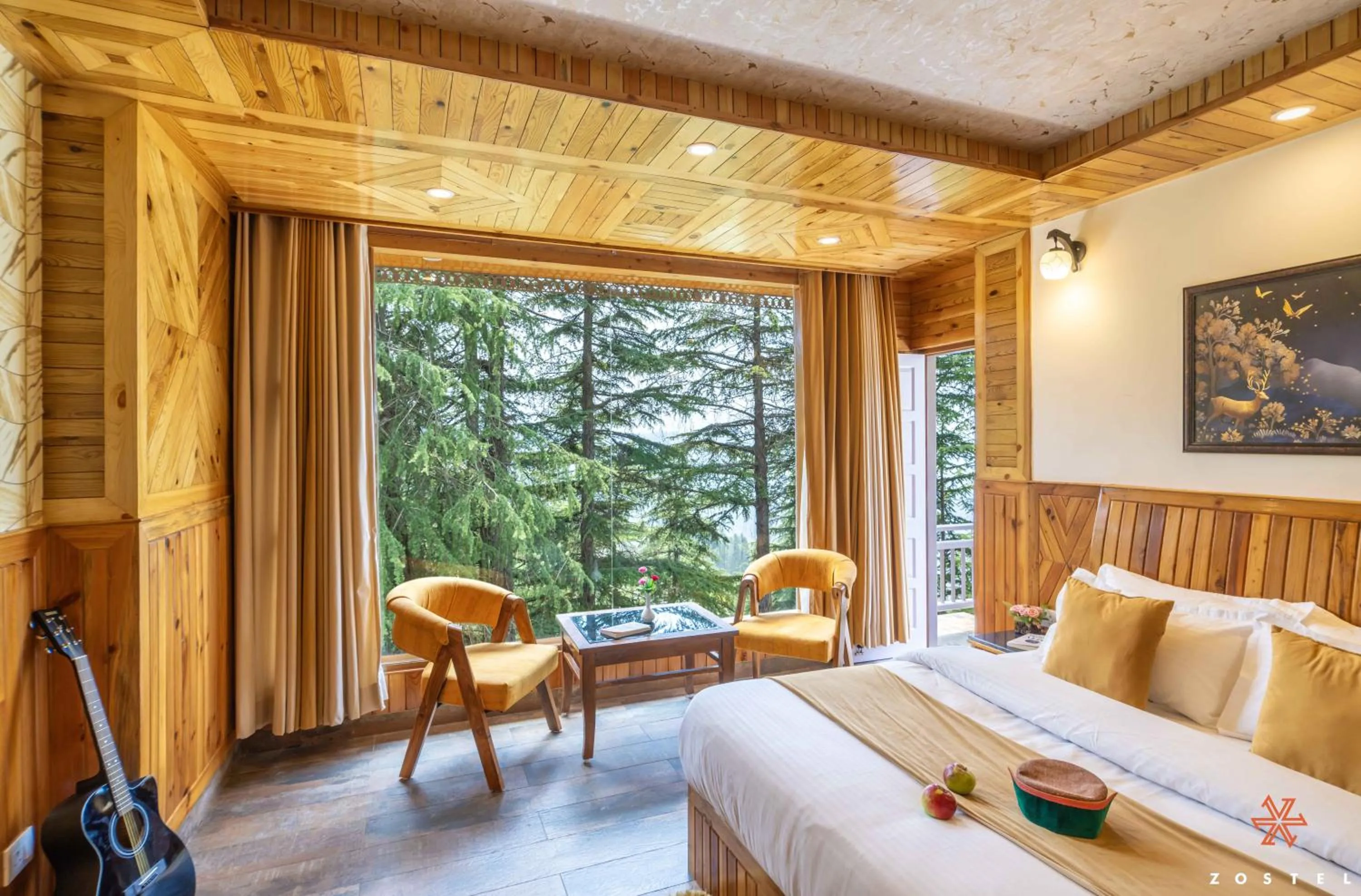 Bed in Zostel Kotgarh, Narkanda