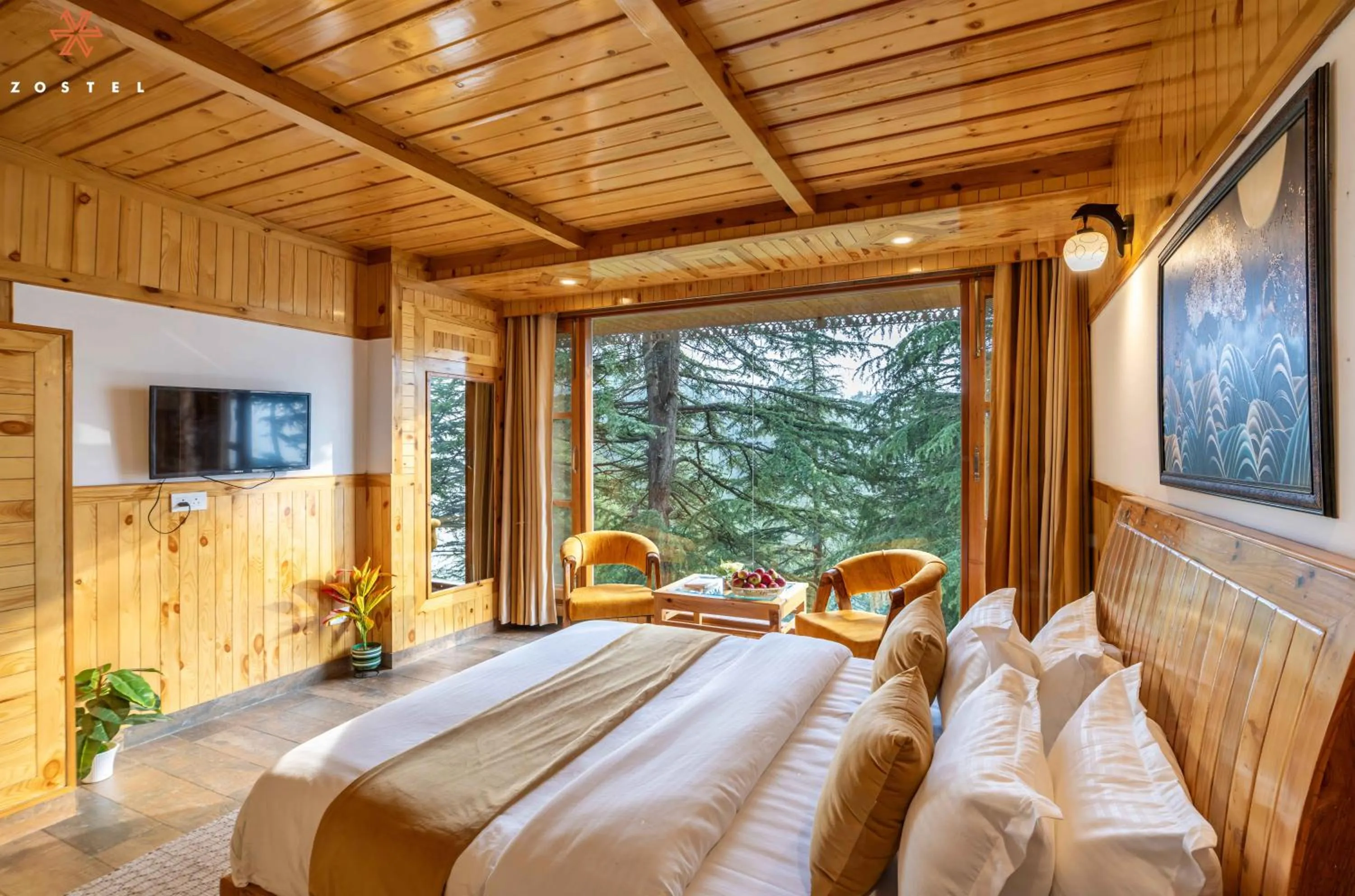 Bed in Zostel Kotgarh, Narkanda