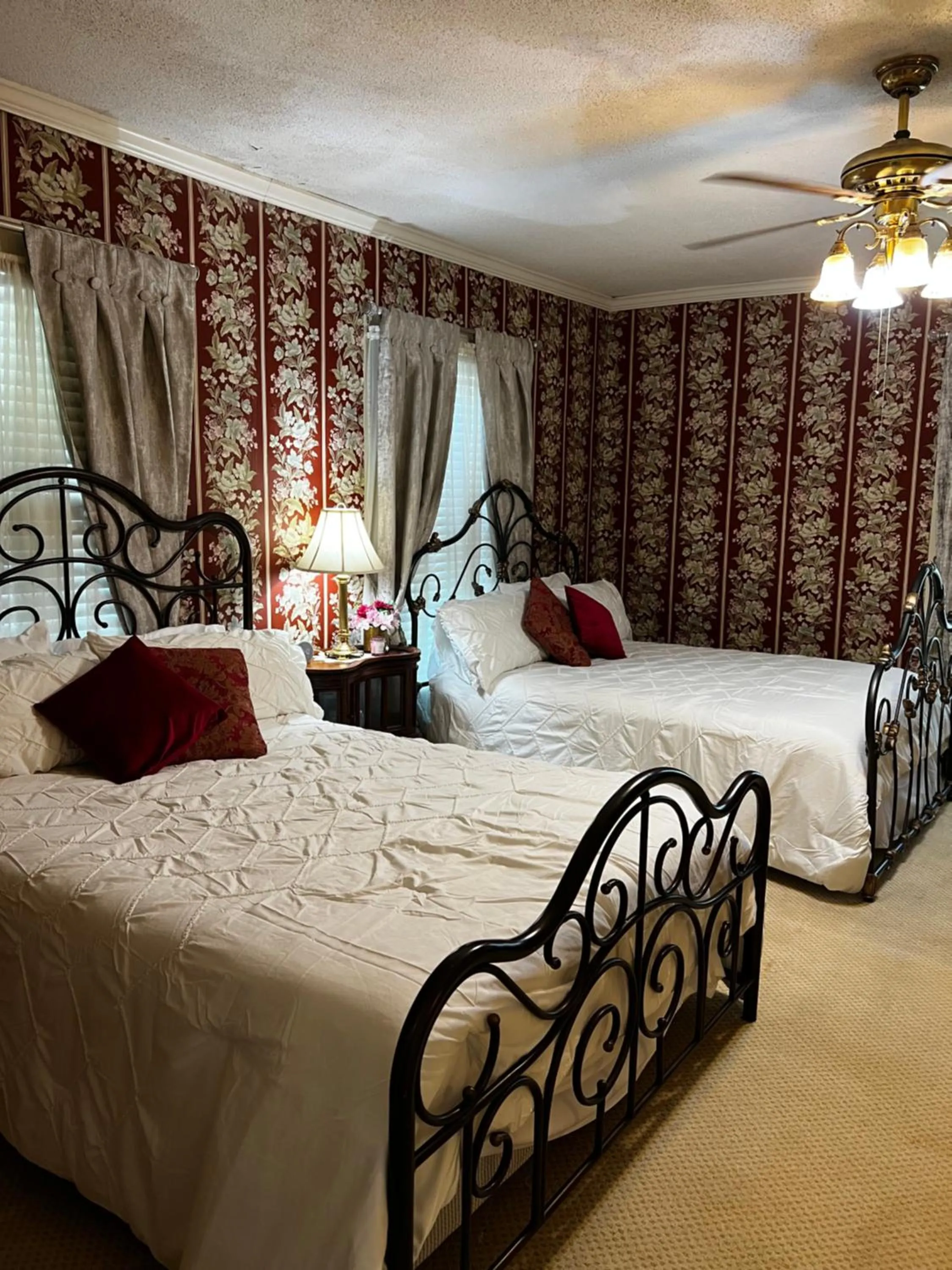 Bedroom in Commodore Bed & Breakfast