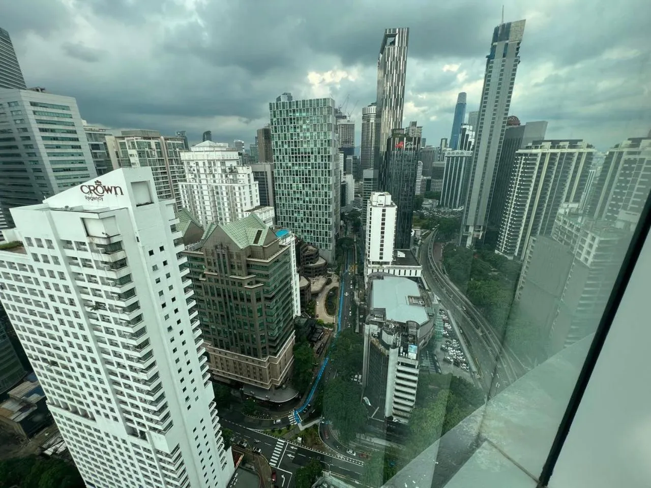 Day in Vortex Suites KLCC City Center