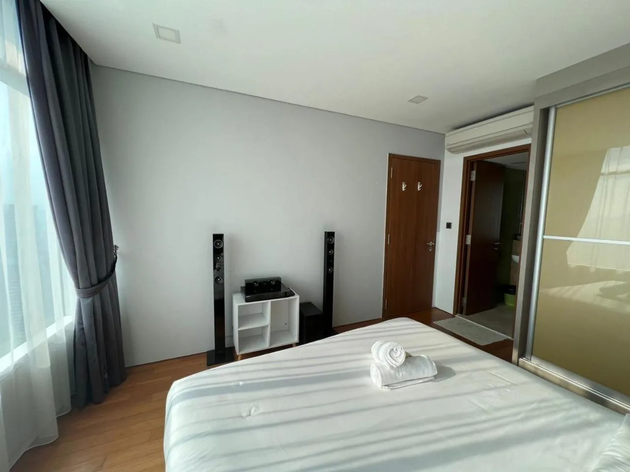 Photo of the whole room in Vortex Suites KLCC City Center