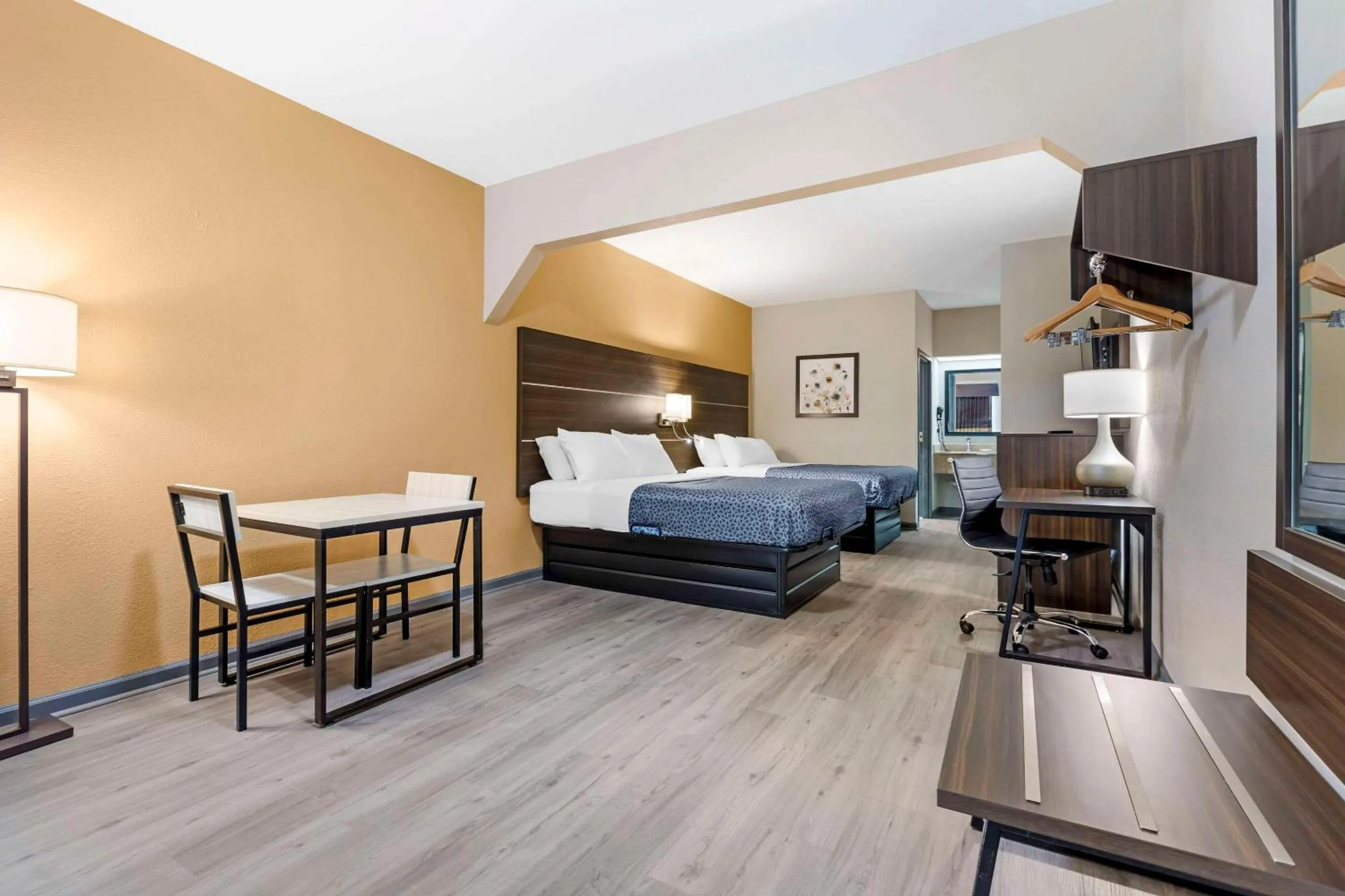 Bedroom, Bed in Suburban Studios Orangeburg