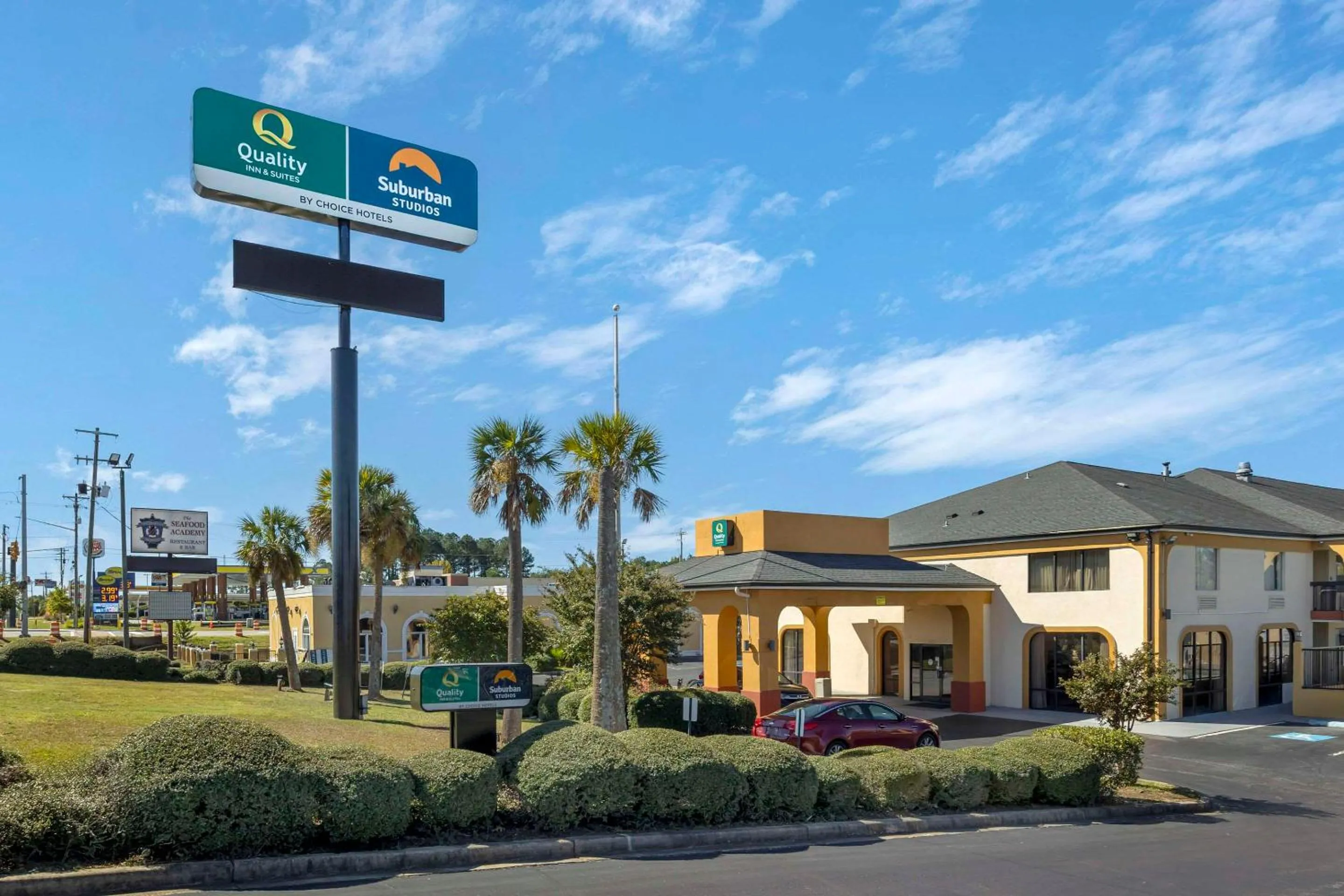 Property building in Suburban Studios Orangeburg