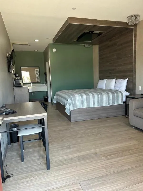 Bed in Express Inn - Richey