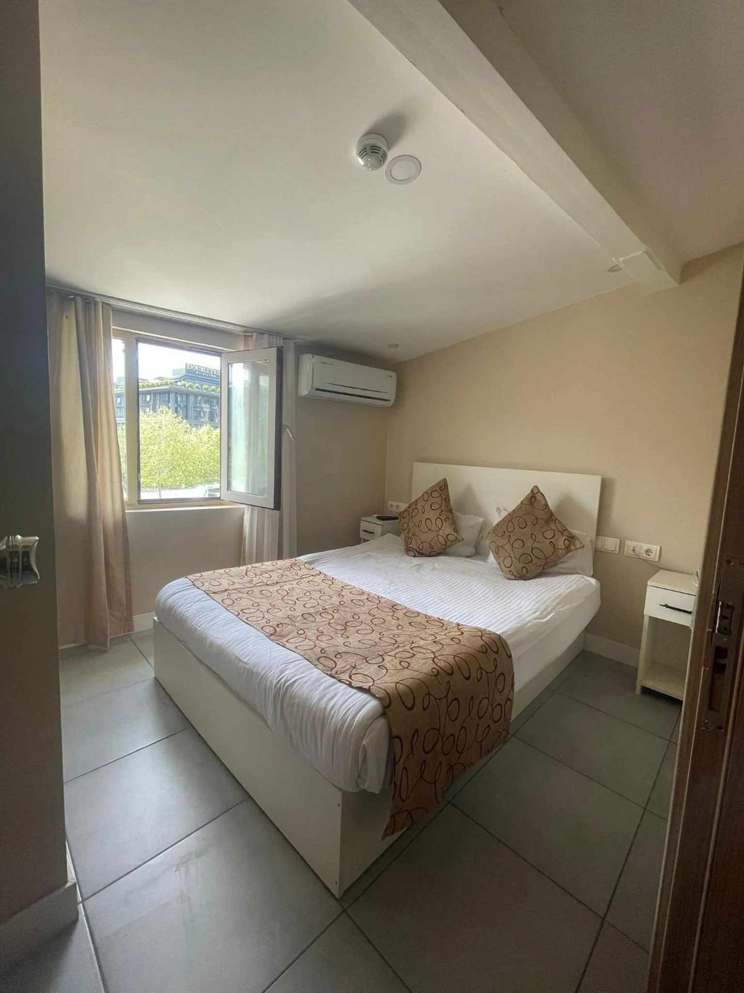 Bedroom, Bed in Rota Star Hotel Beyoğlu