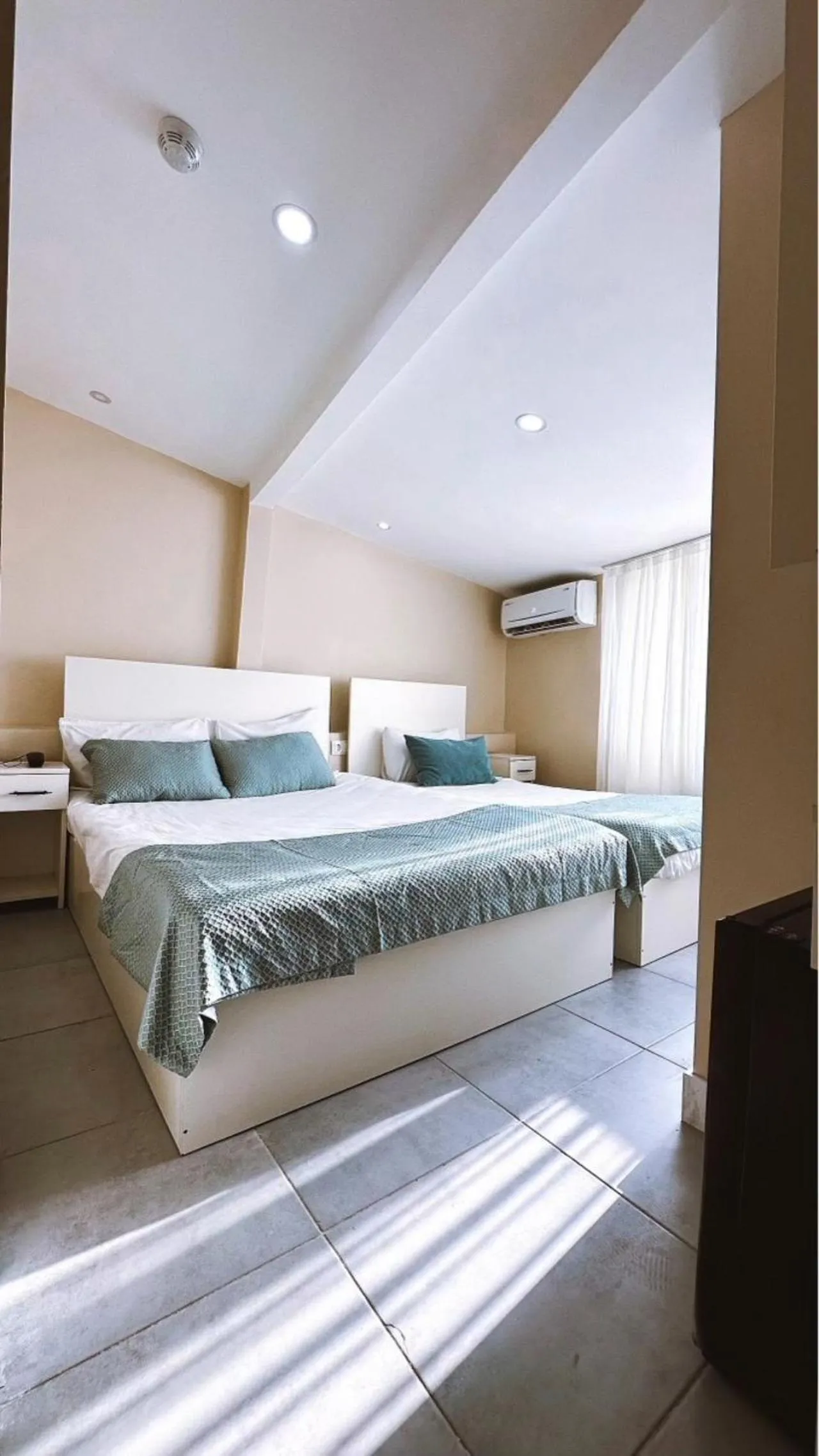 Photo of the whole room, Bed in Rota Star Hotel Beyoğlu