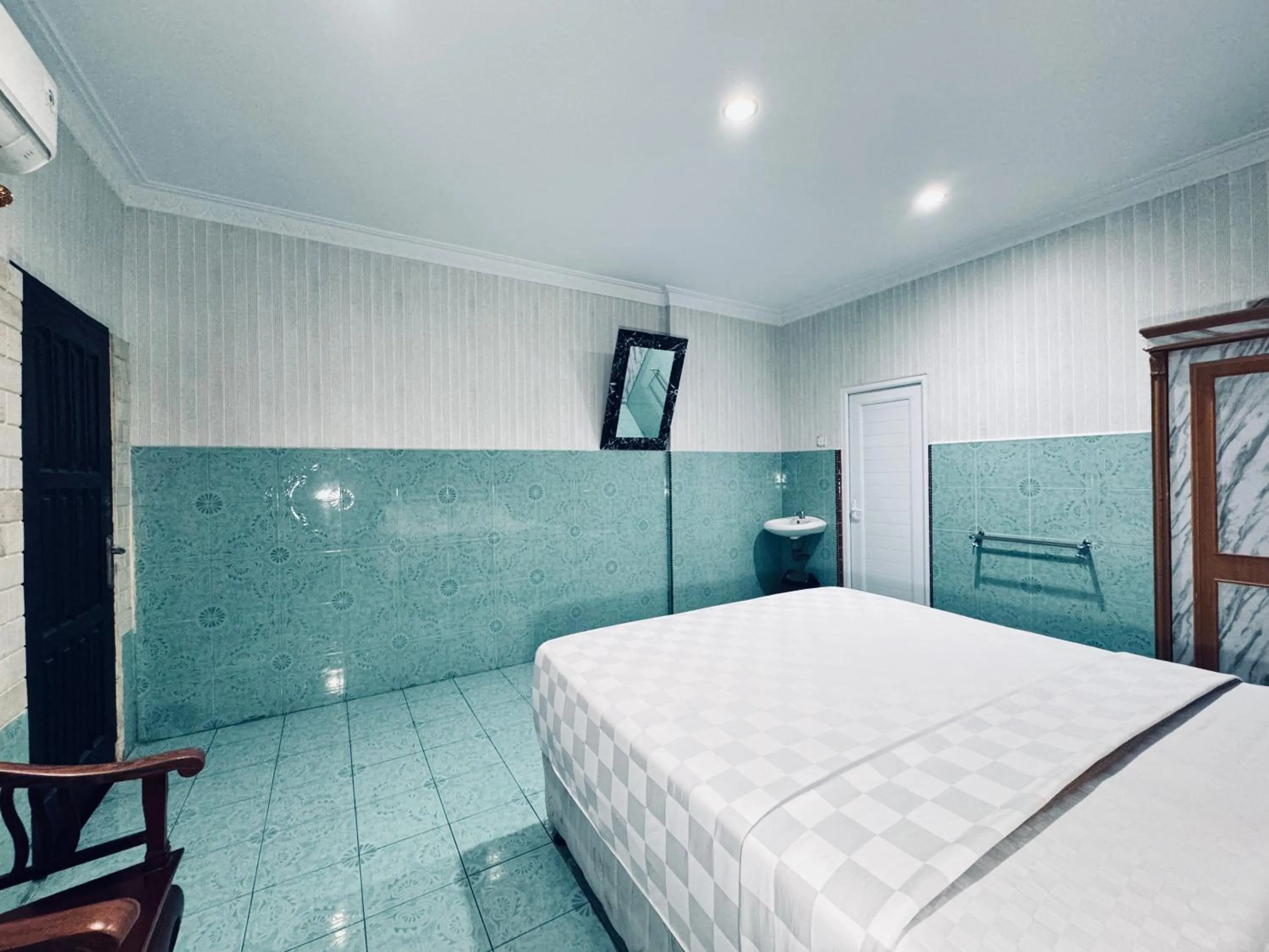 Bedroom, Bed in Hotel Grand Bandara