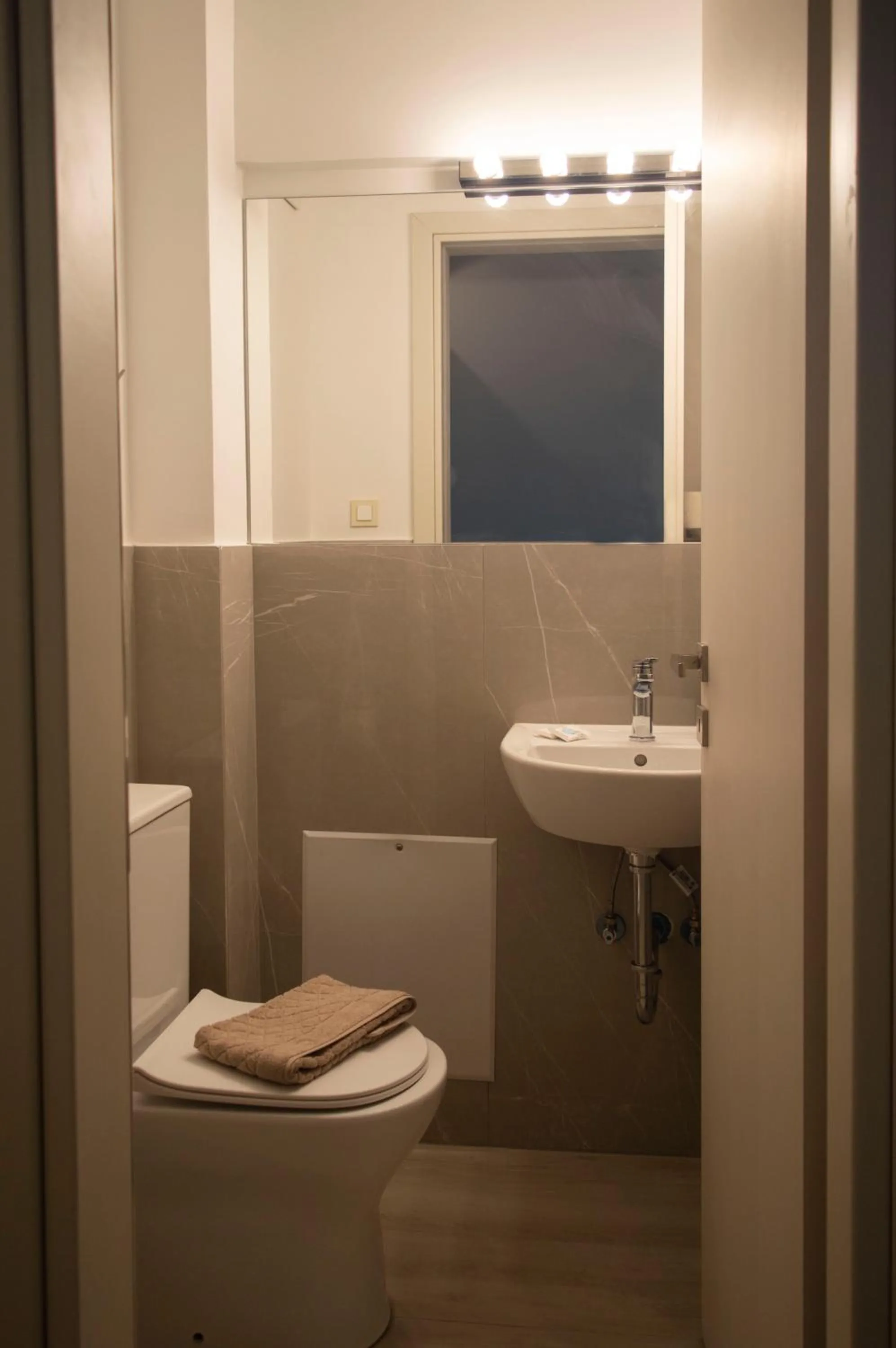 Toilet in AK Apartments Ioa