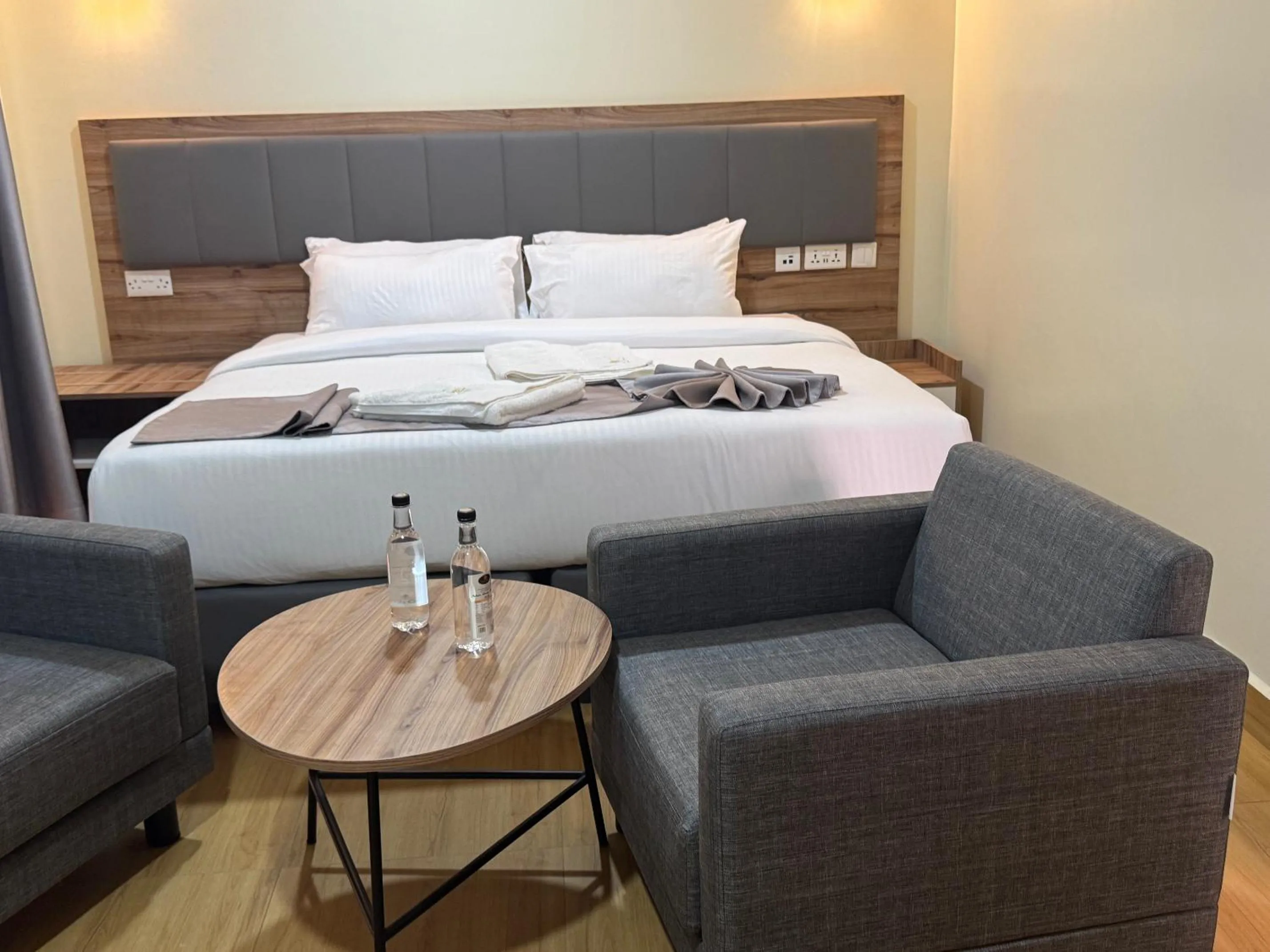 Deluxe Double Room - single occupancy in Canopy View Hotel