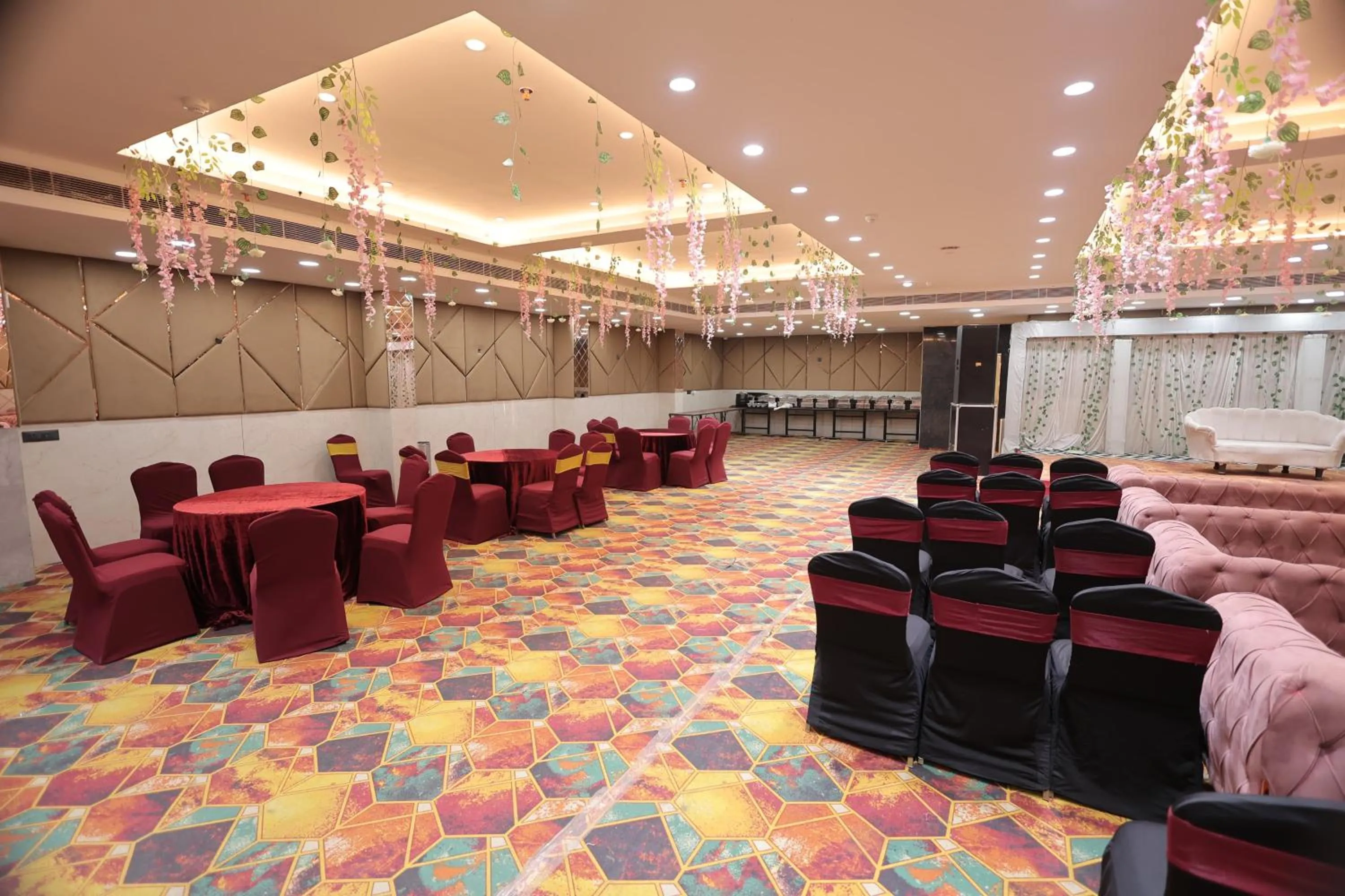 SNJ Taj Grand