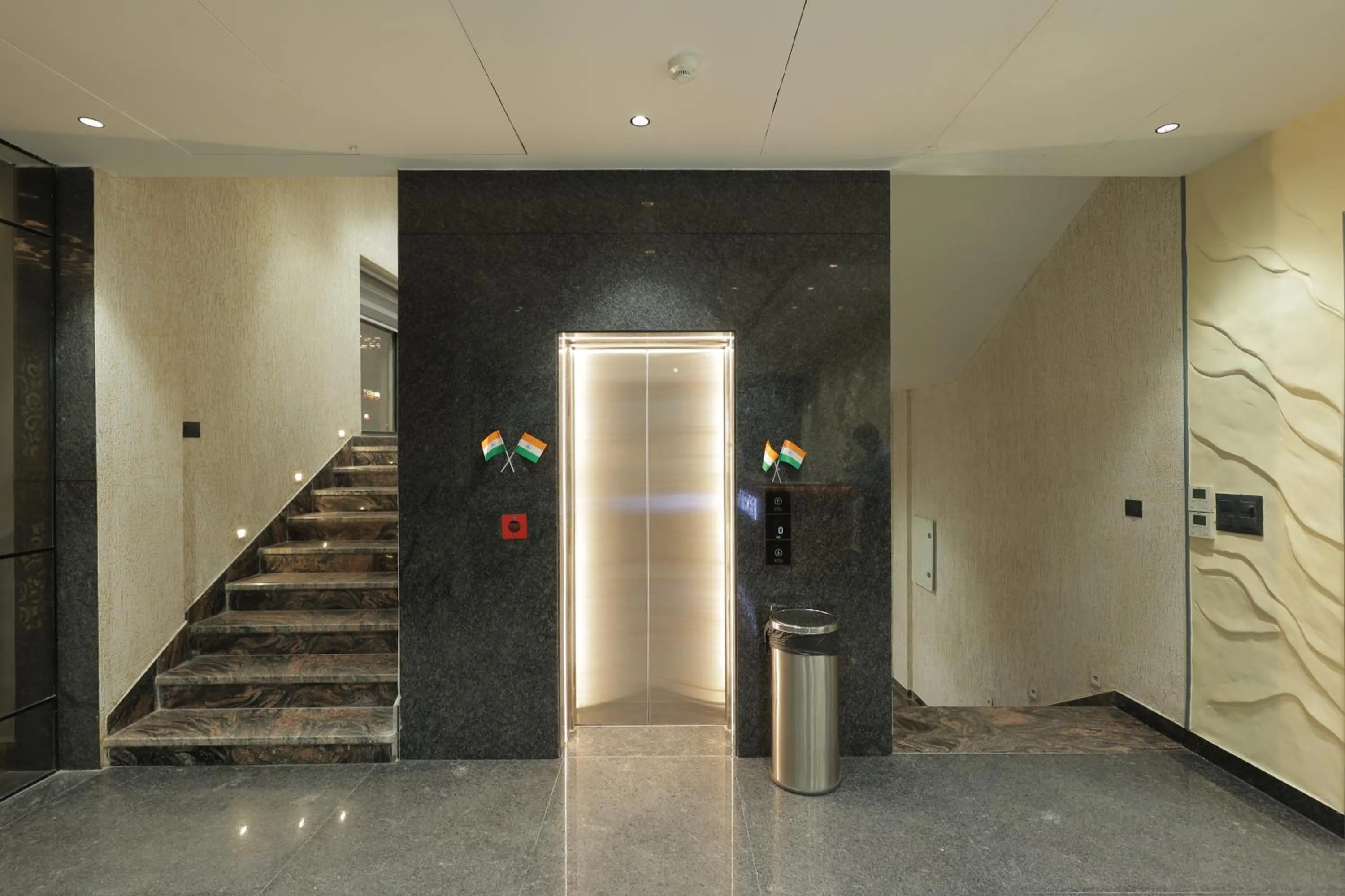 elevator in SNJ Taj Grand