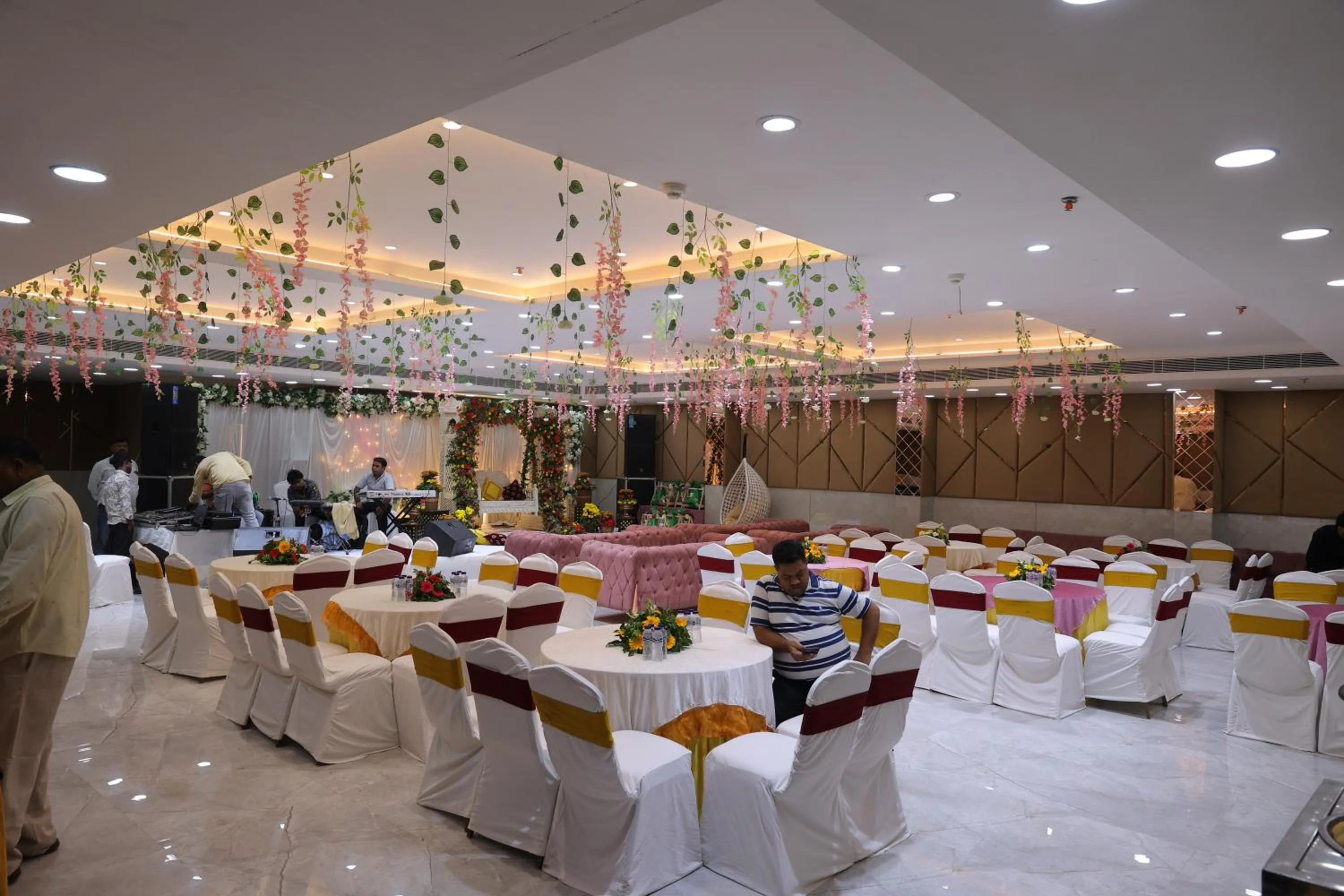 SNJ Taj Grand