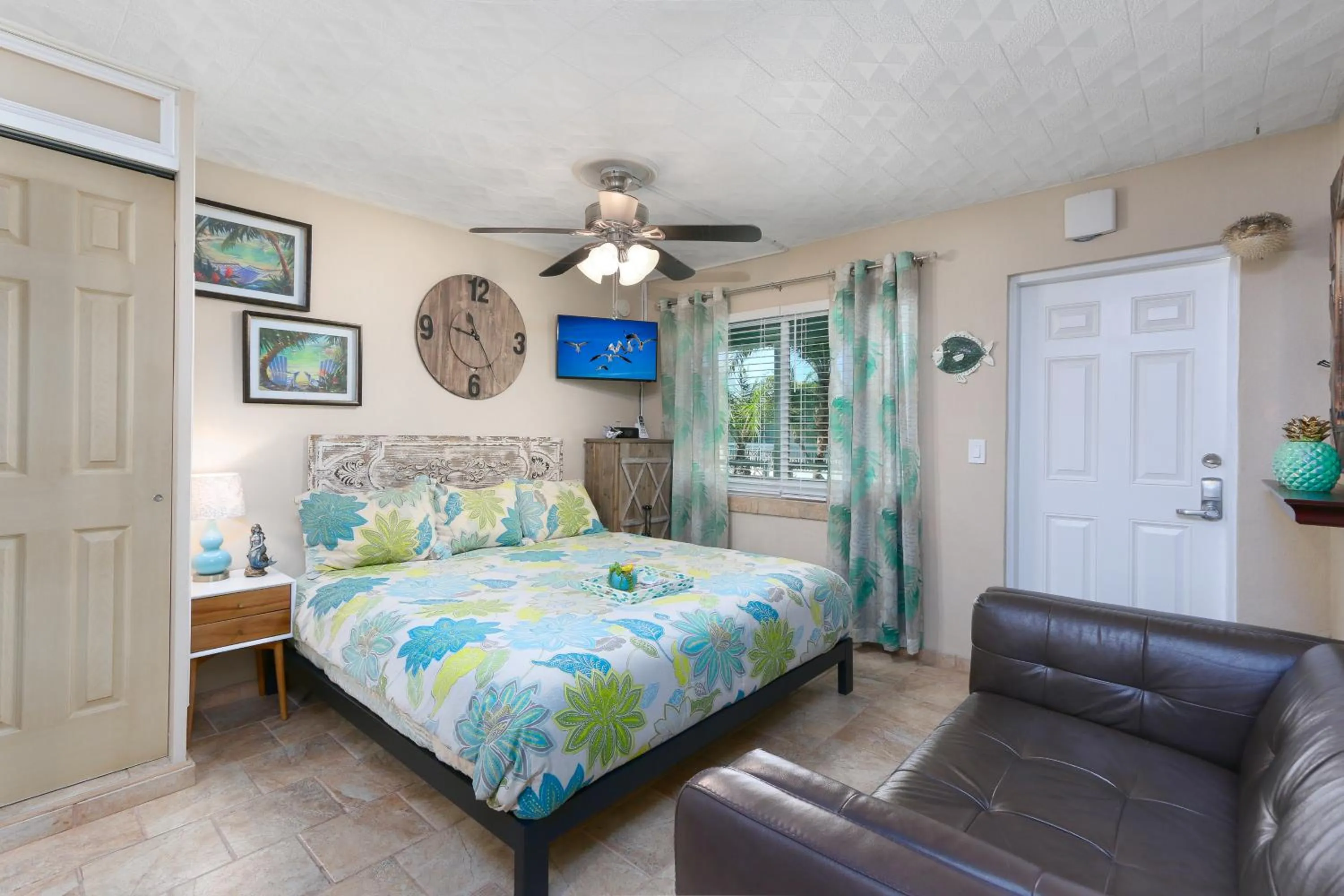 Tropic Terrace