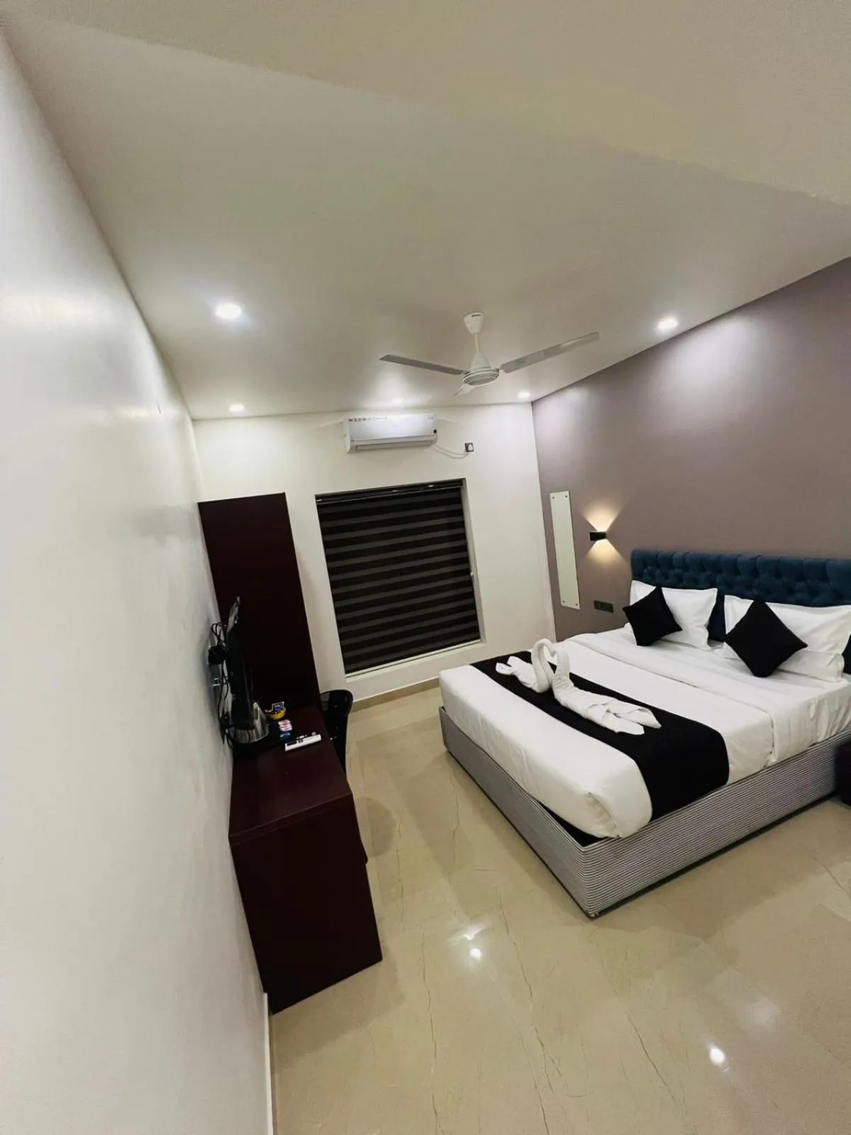 Bed in The Lotaz Hotel