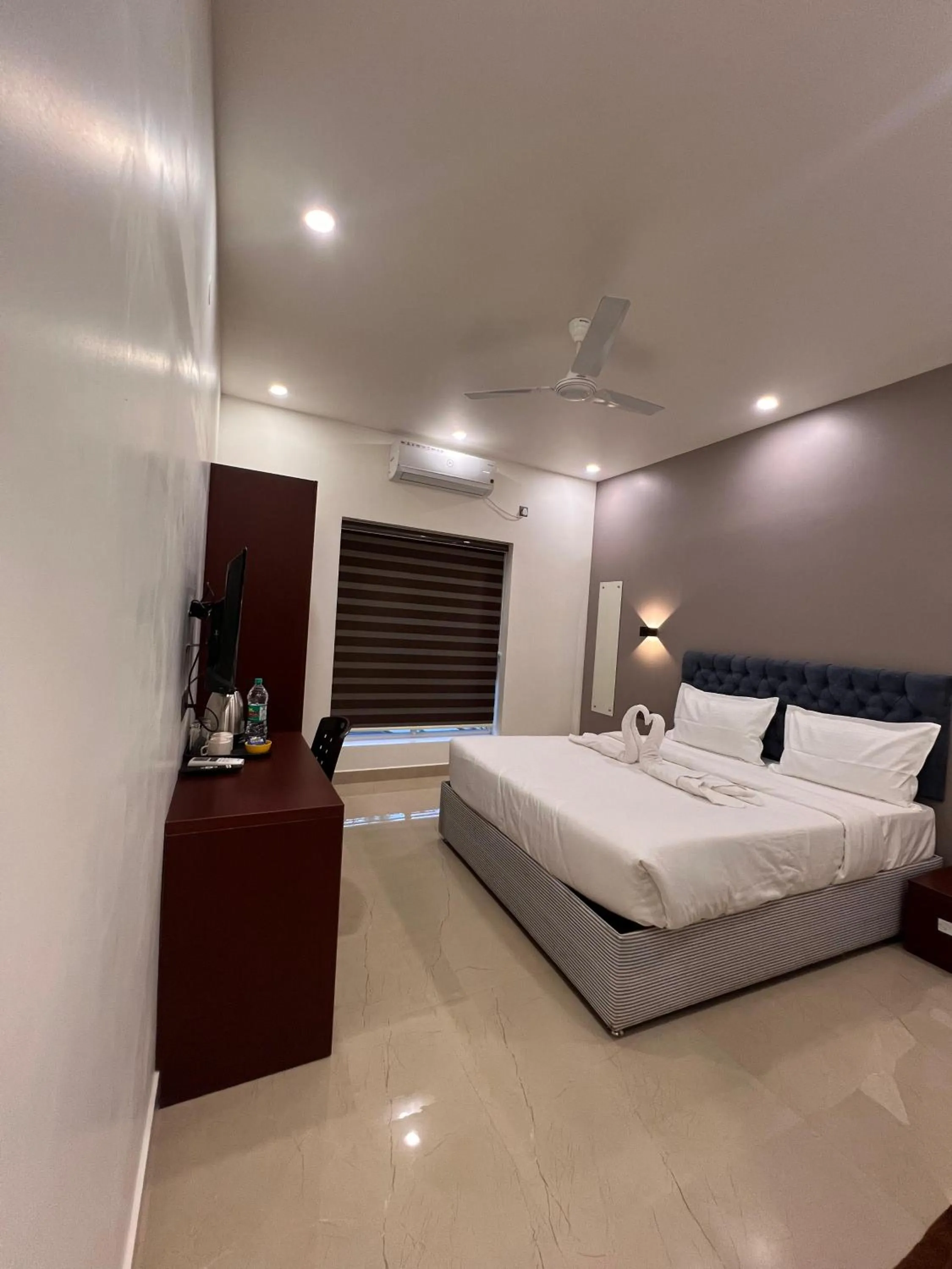 Bed in The Lotaz Hotel