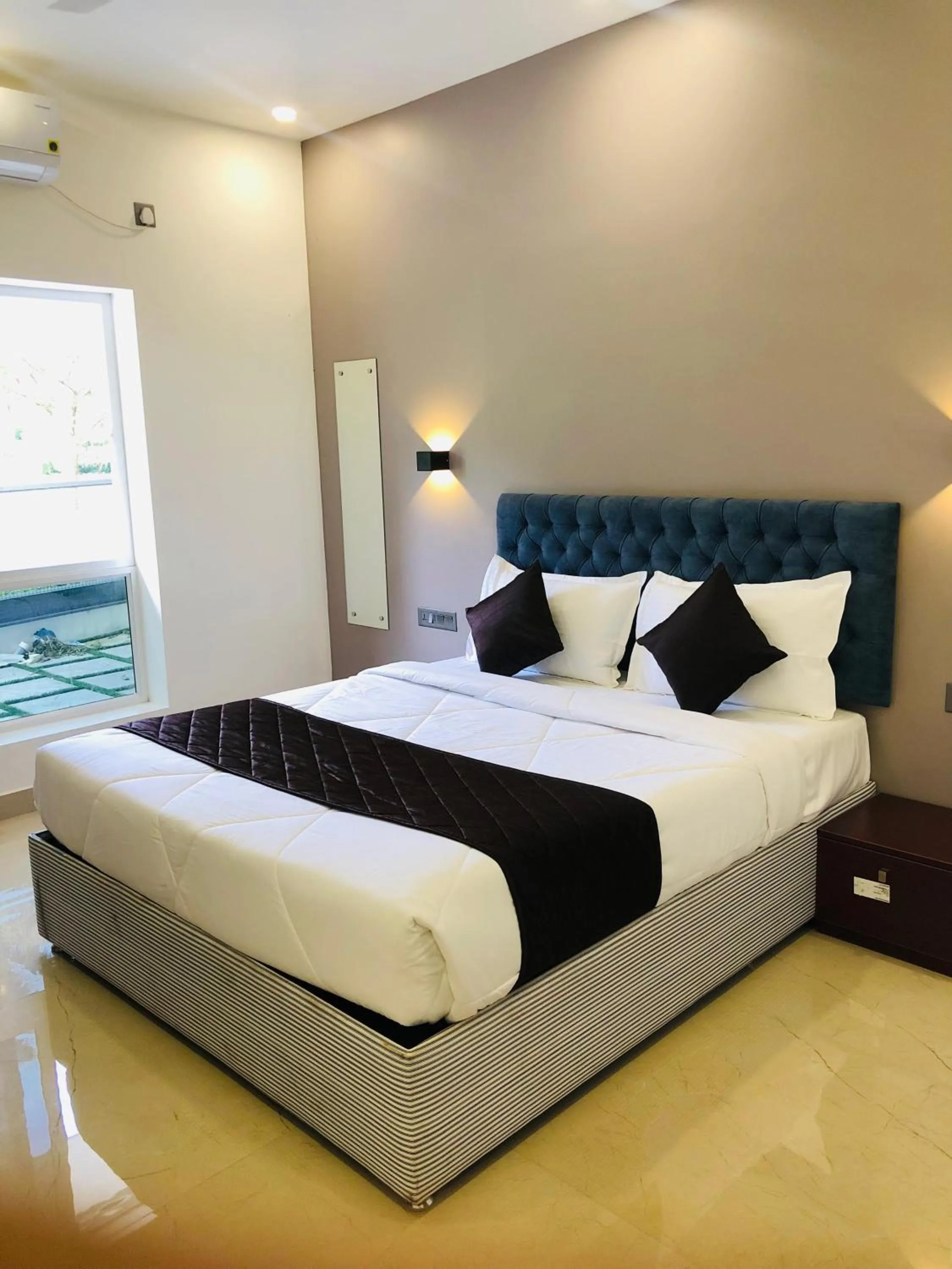 Bed in The Lotaz Hotel