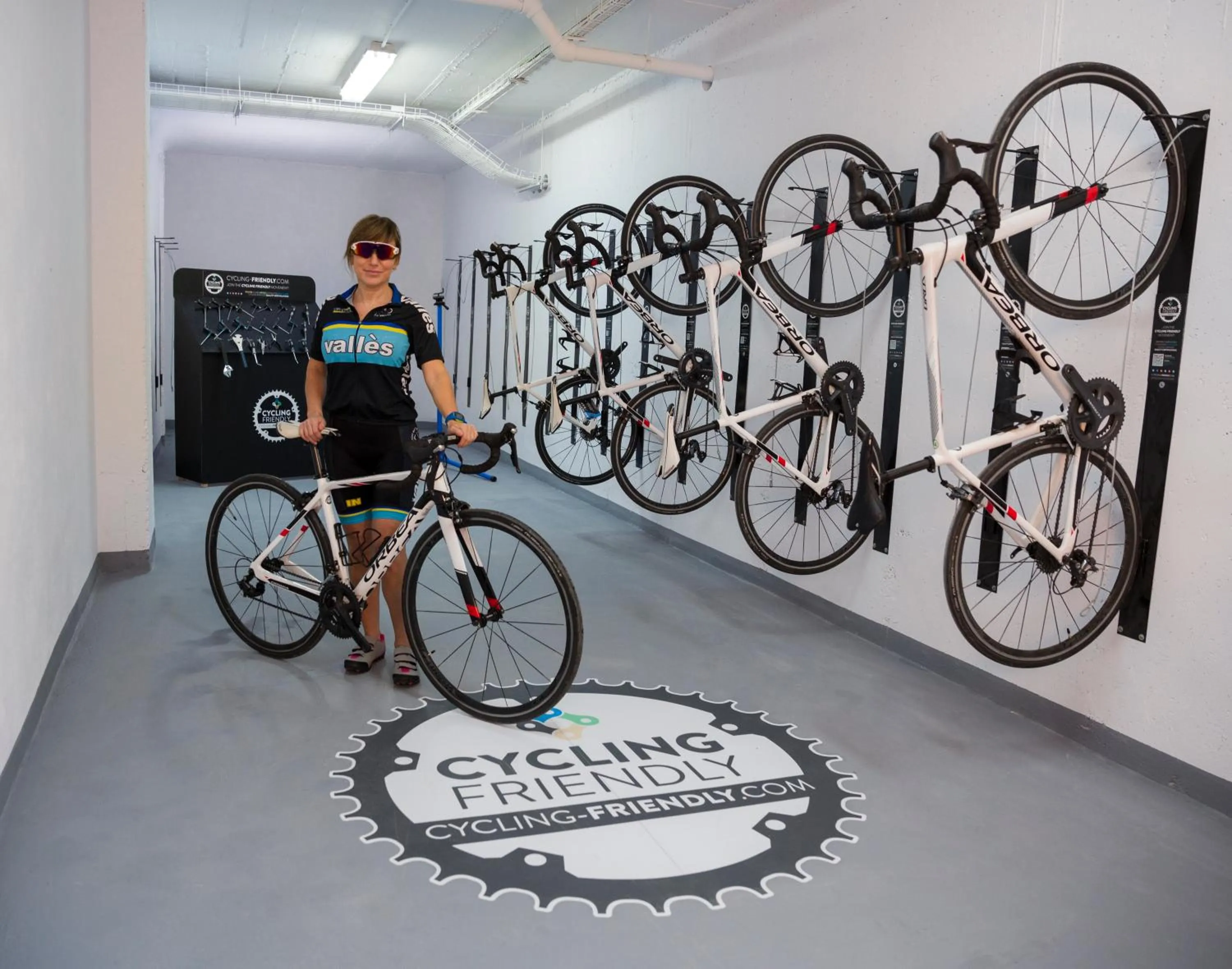 Cycling in Hotel Puente Real