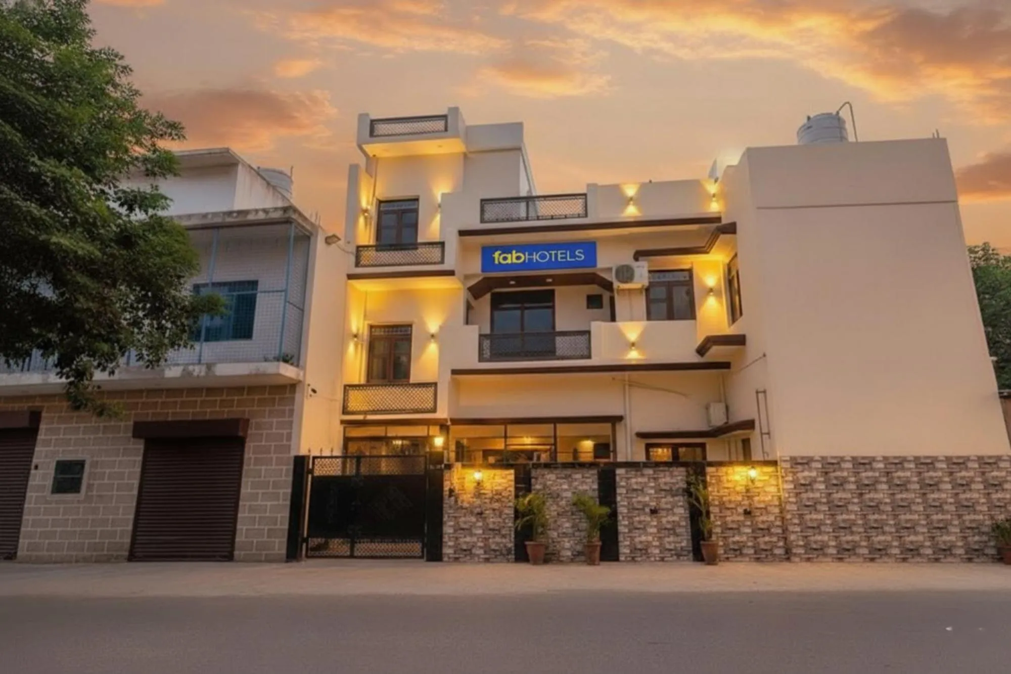 Property building in FabHotel Uma Yugul