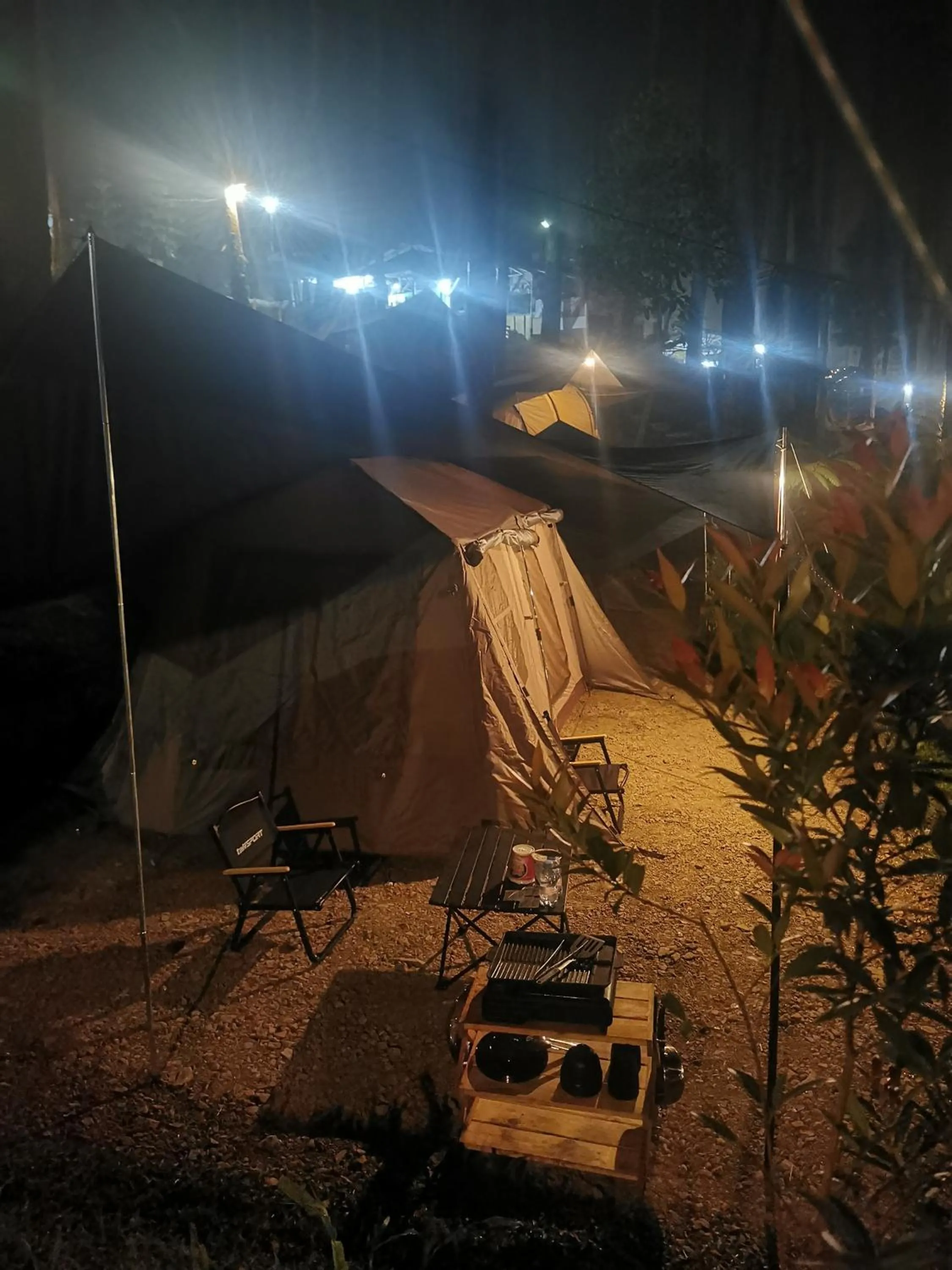 Balcony/Terrace in corak alam glamping
