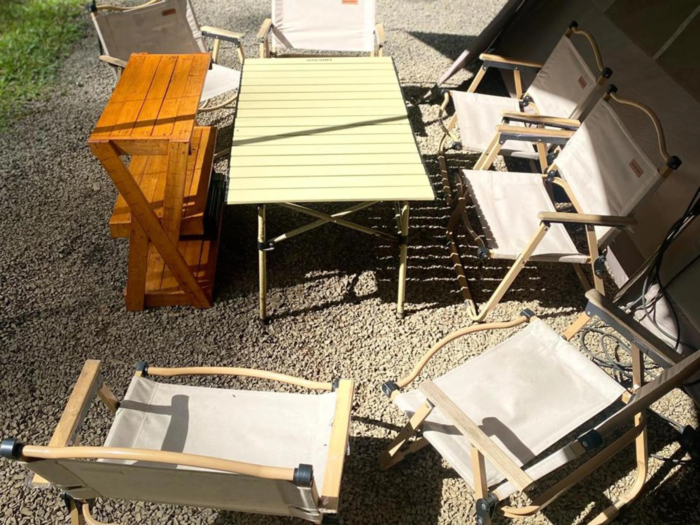 Balcony/Terrace in corak alam glamping