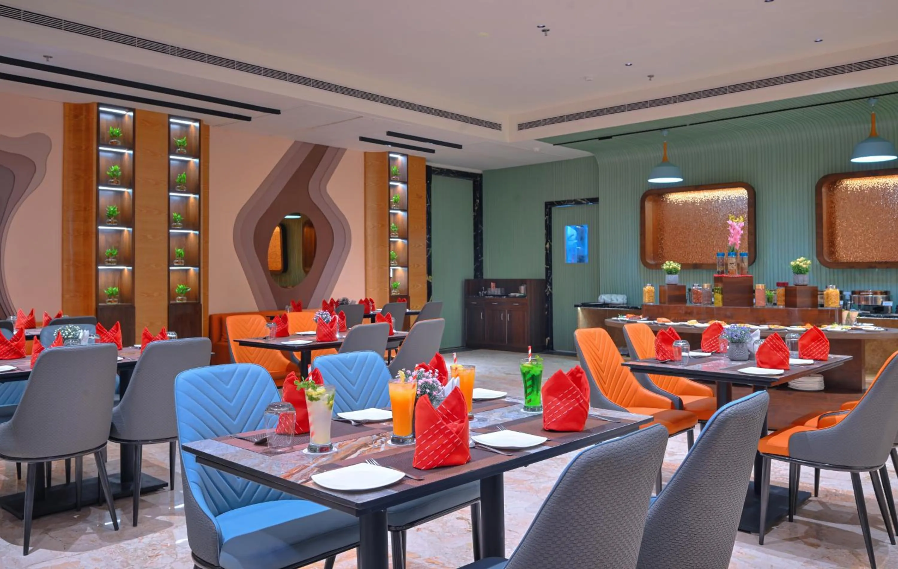 Restaurant/places to eat in Hotel Sun Ring