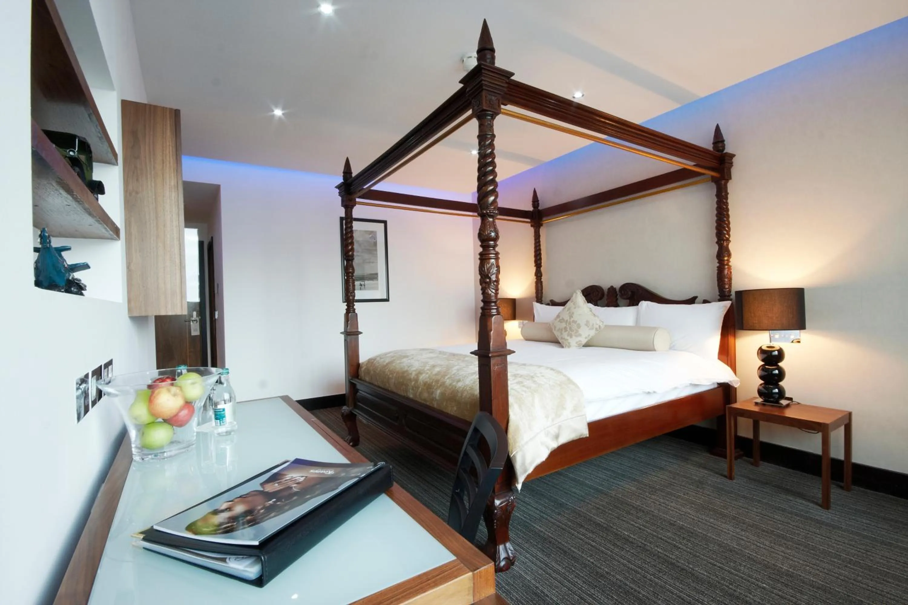 Bed in Rochestown Park Hotel & Leisure Centre
