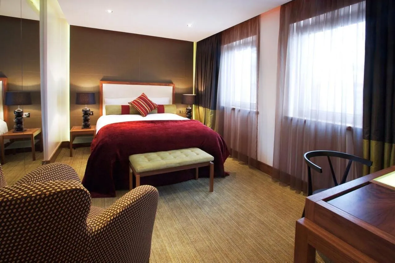 Bed in Rochestown Park Hotel & Leisure Centre