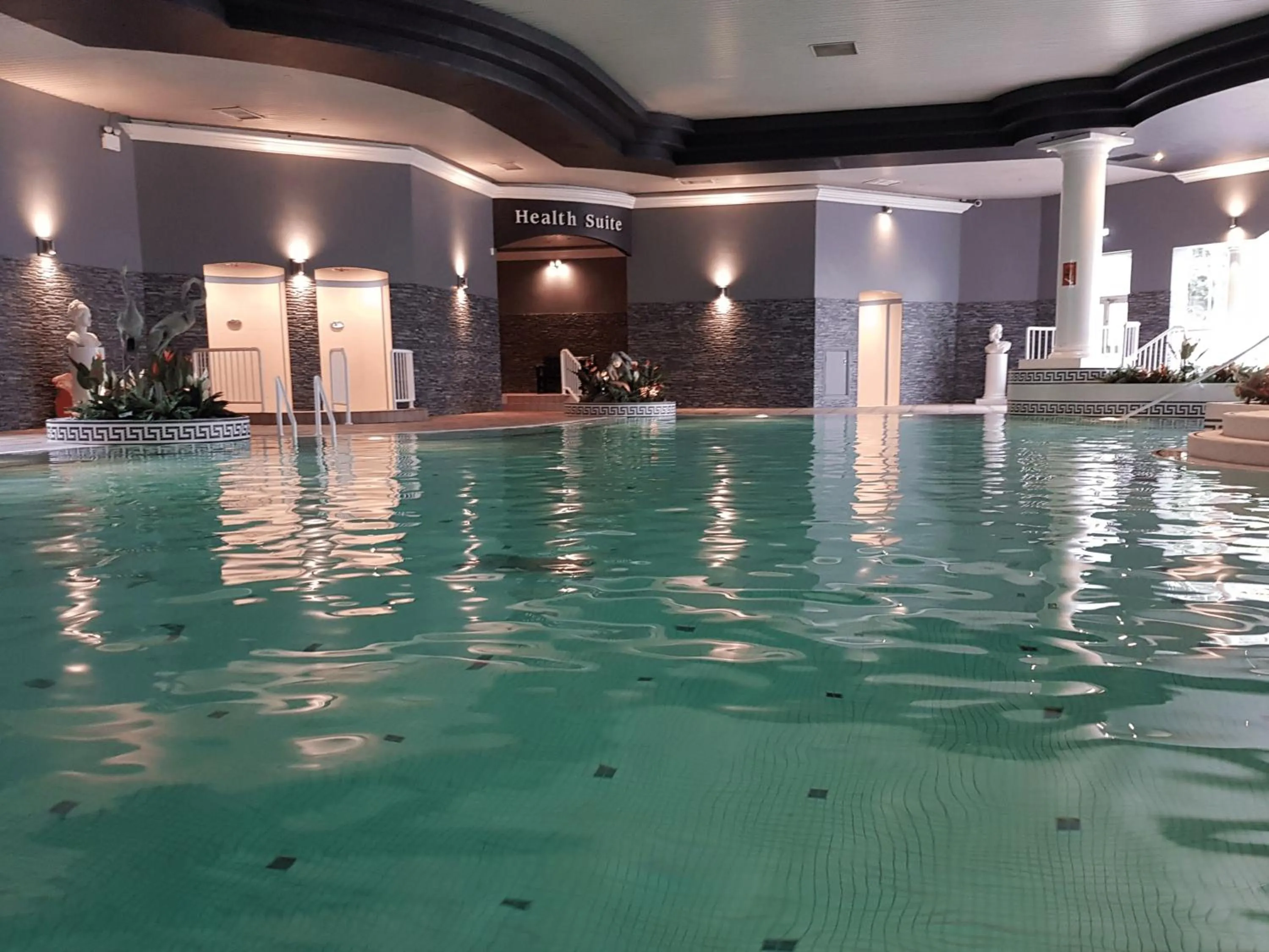 Rochestown Park Hotel & Leisure Centre
